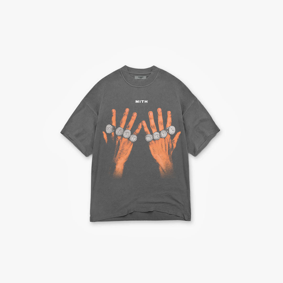 Camiseta Oversized Estonada Rings On Fingers Cinza