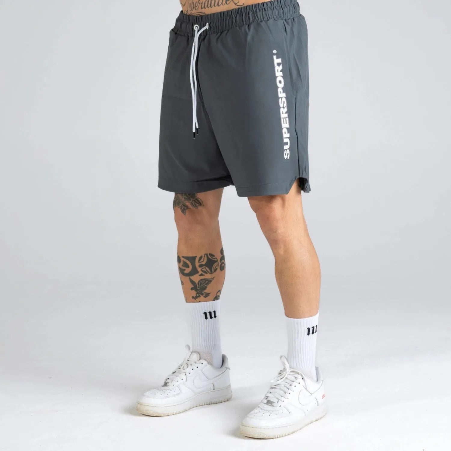 Shorts Tactel Mith Designed For Moviment Chumbo
