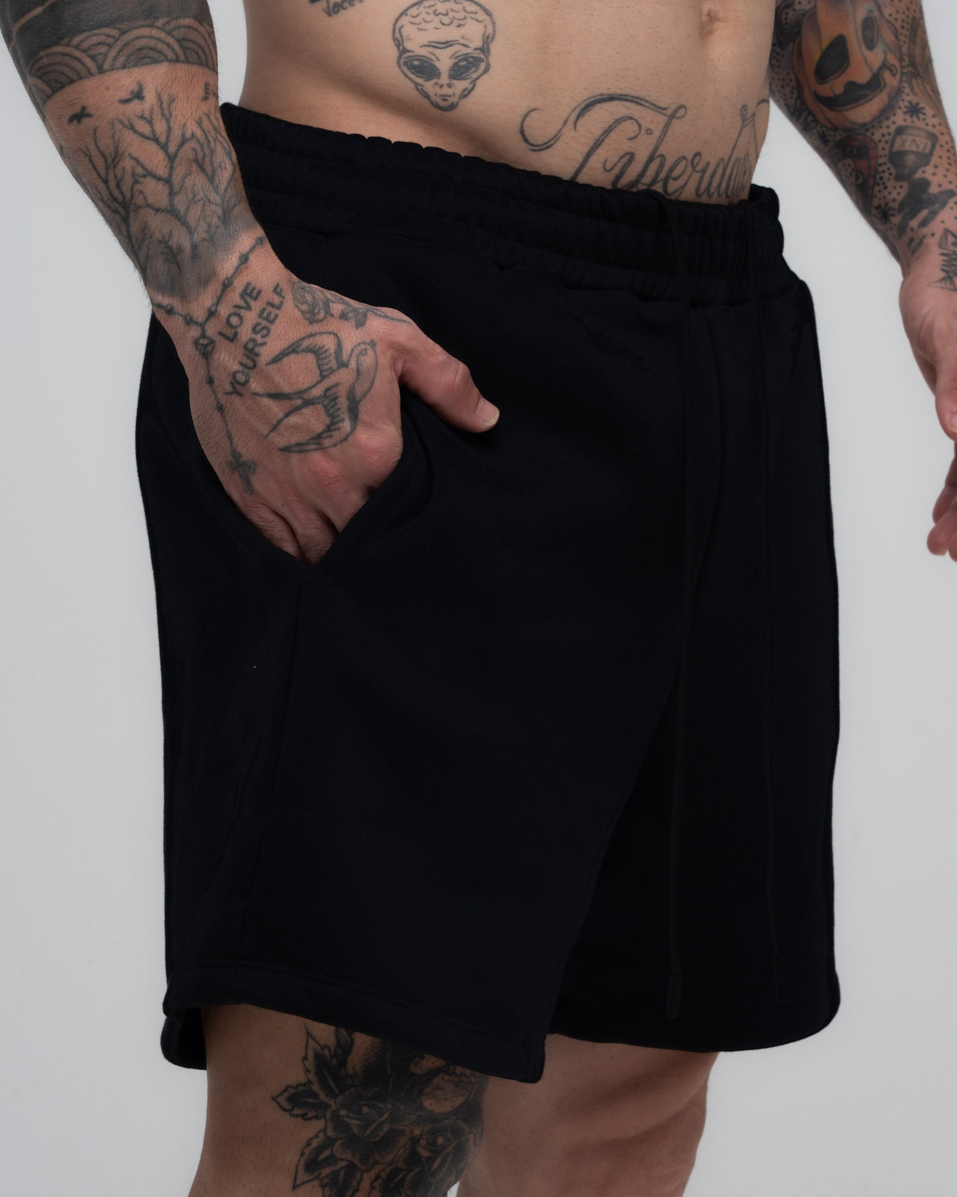 Bermuda de Moletom Mith Nation Logo Preto