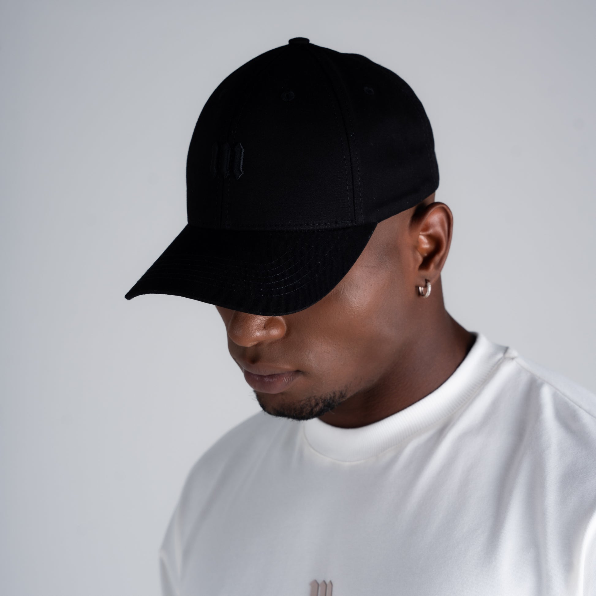 Boné Aba Curva Symbol Preto