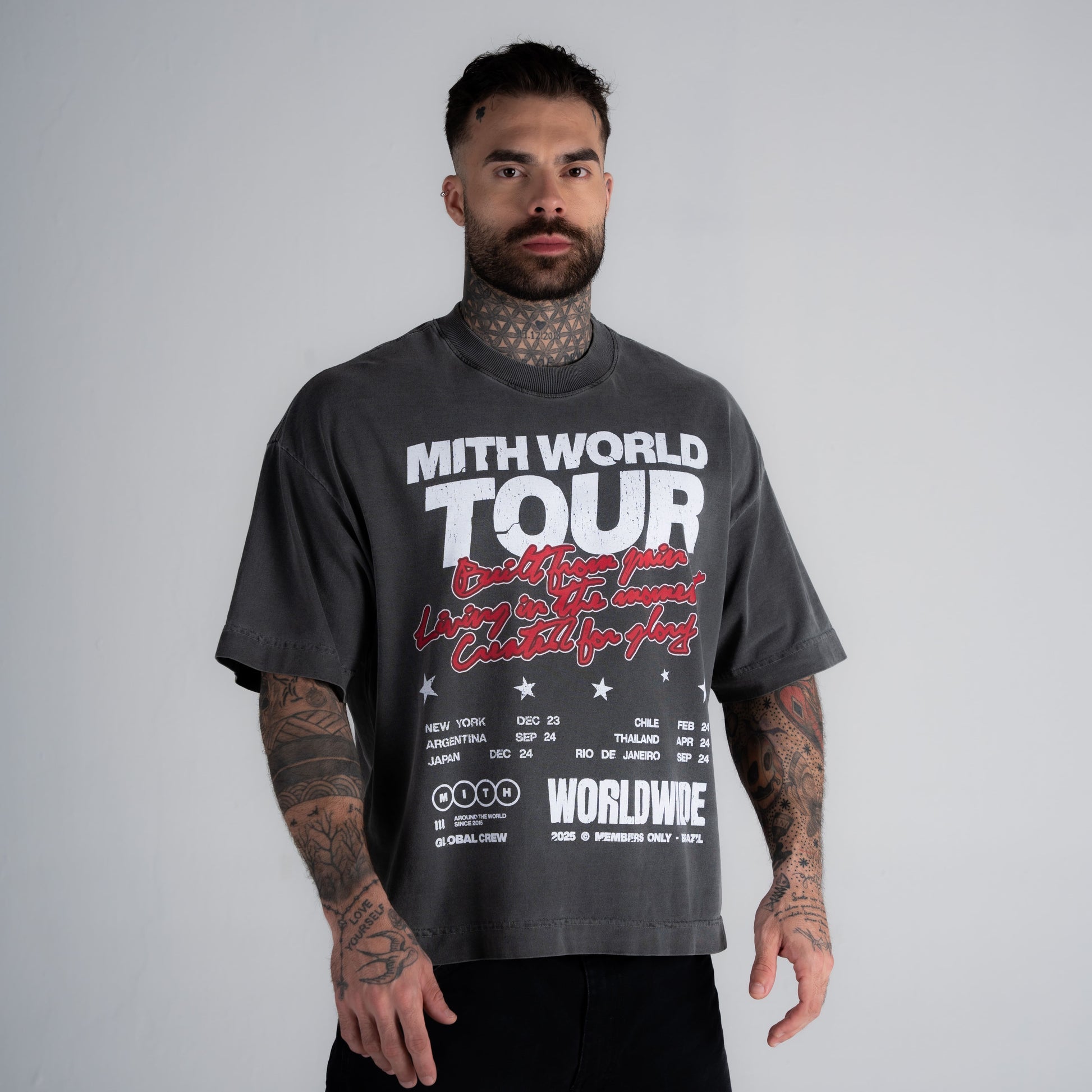 Camiseta Box Estonada Mith Tour Cinza