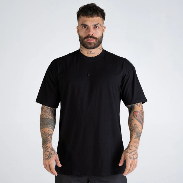 Camiseta Oversized Mith Nation Adornment Preto
