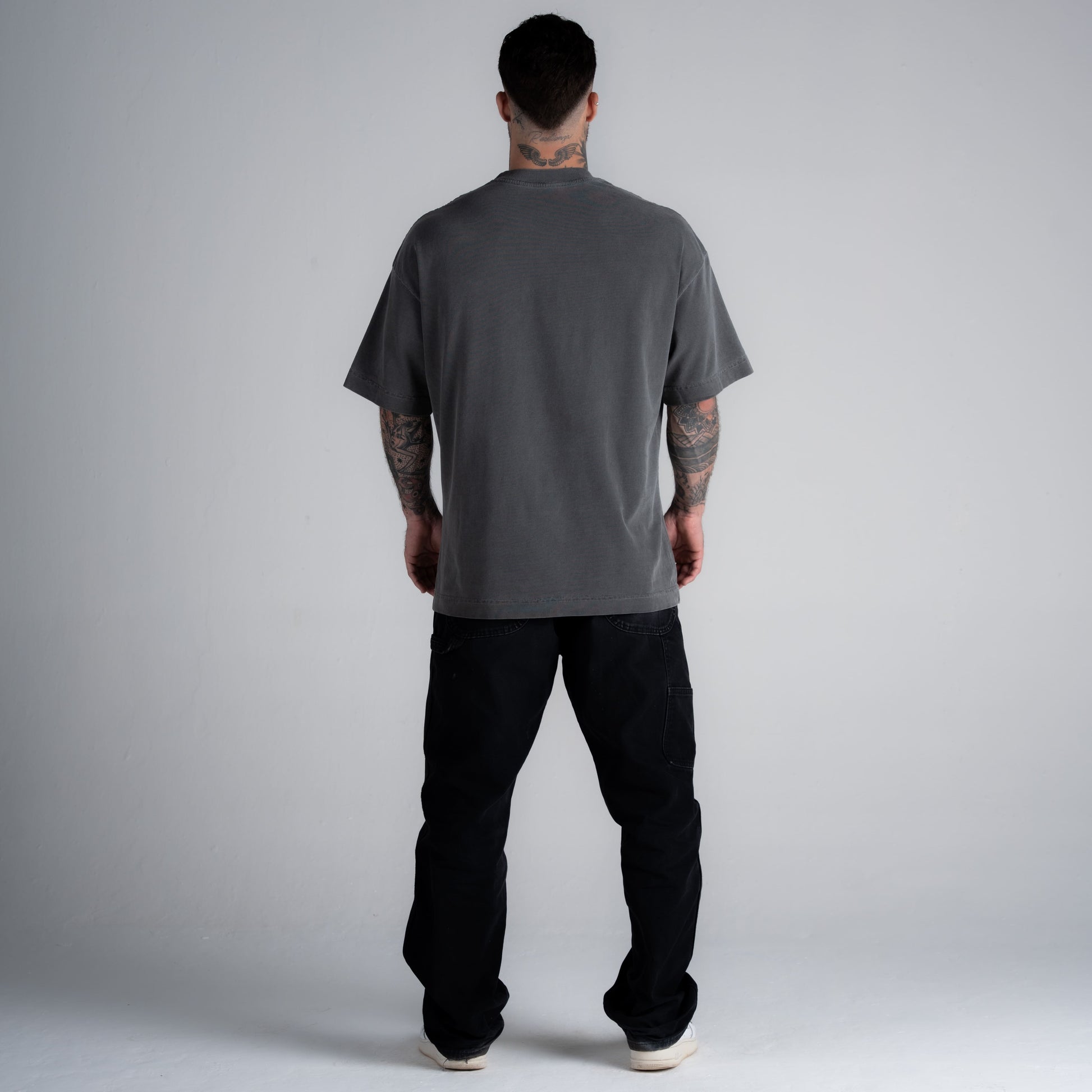 Camiseta Oversized Estonada Addiction Cinza