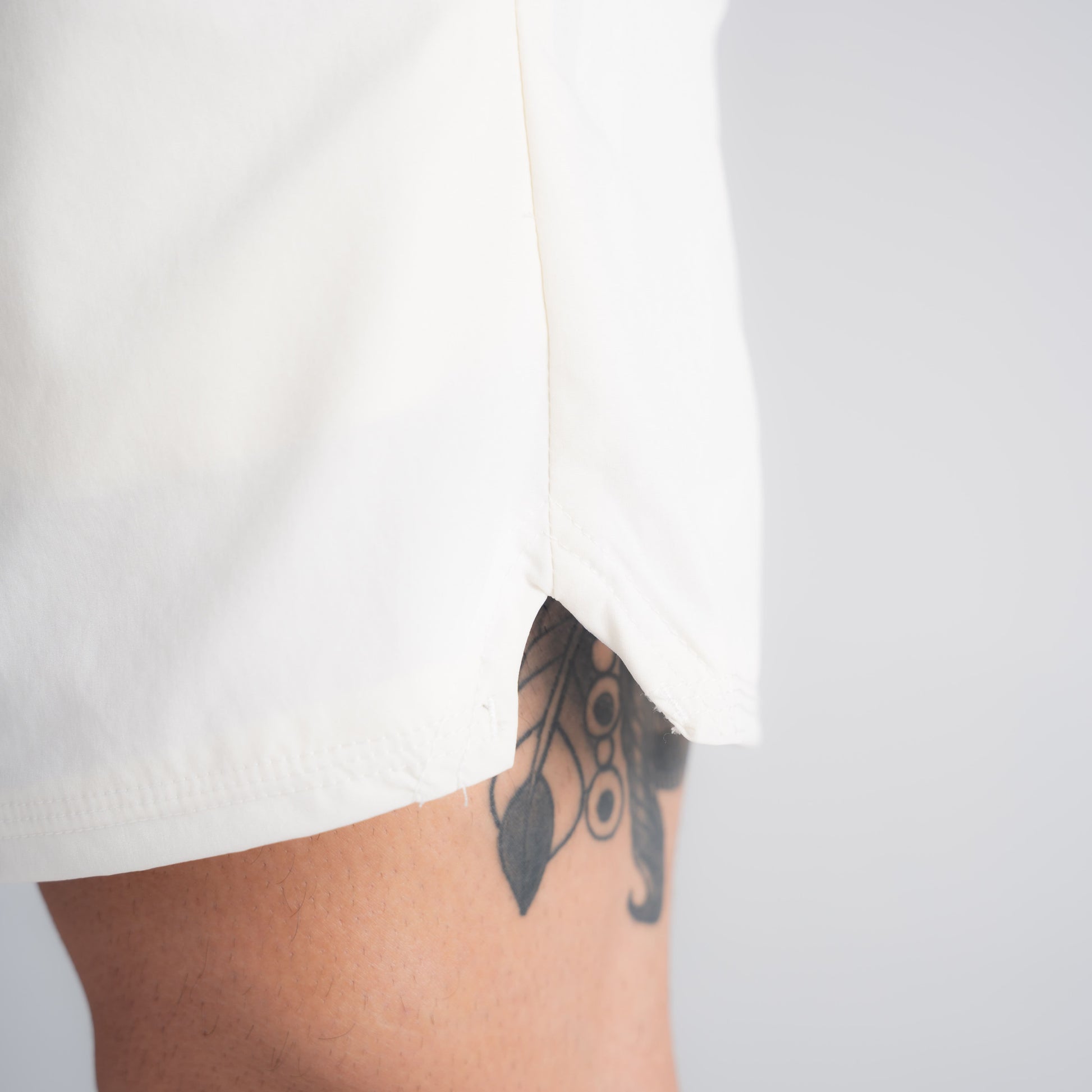 Shorts de Moletom Mith Aesthetics Off White