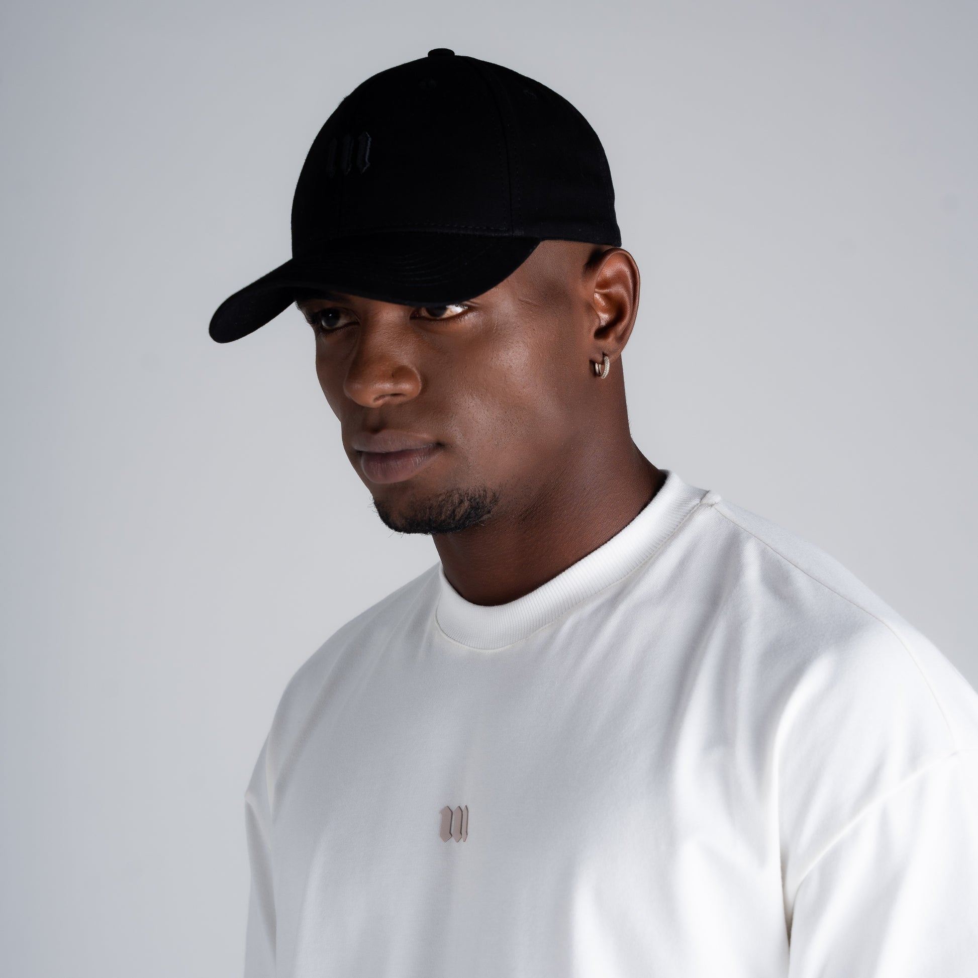 Boné Aba Curva Symbol Preto