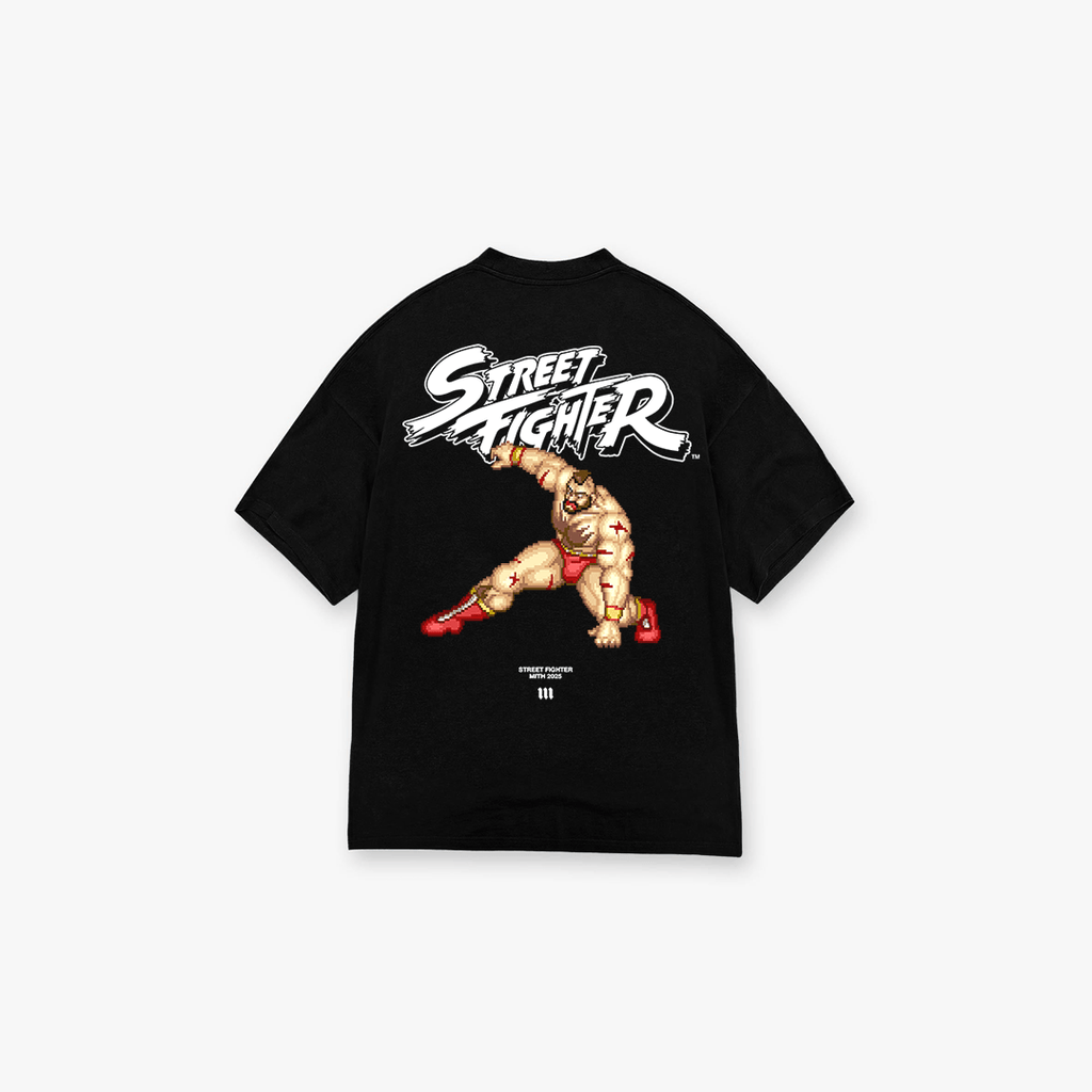 Camiseta Oversized Street Fighter Zangief Preto