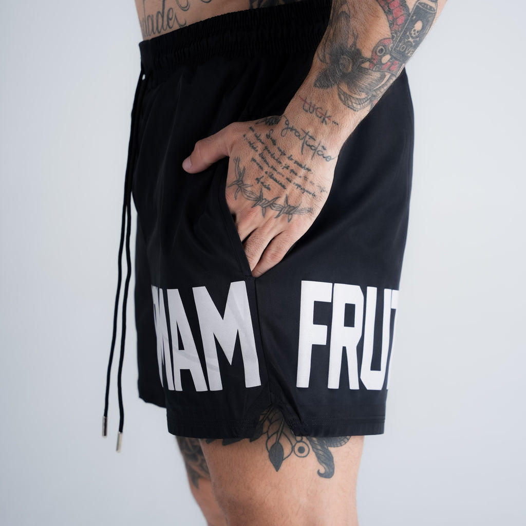 Shorts Curto Tactel Comam Frutas Write Preto