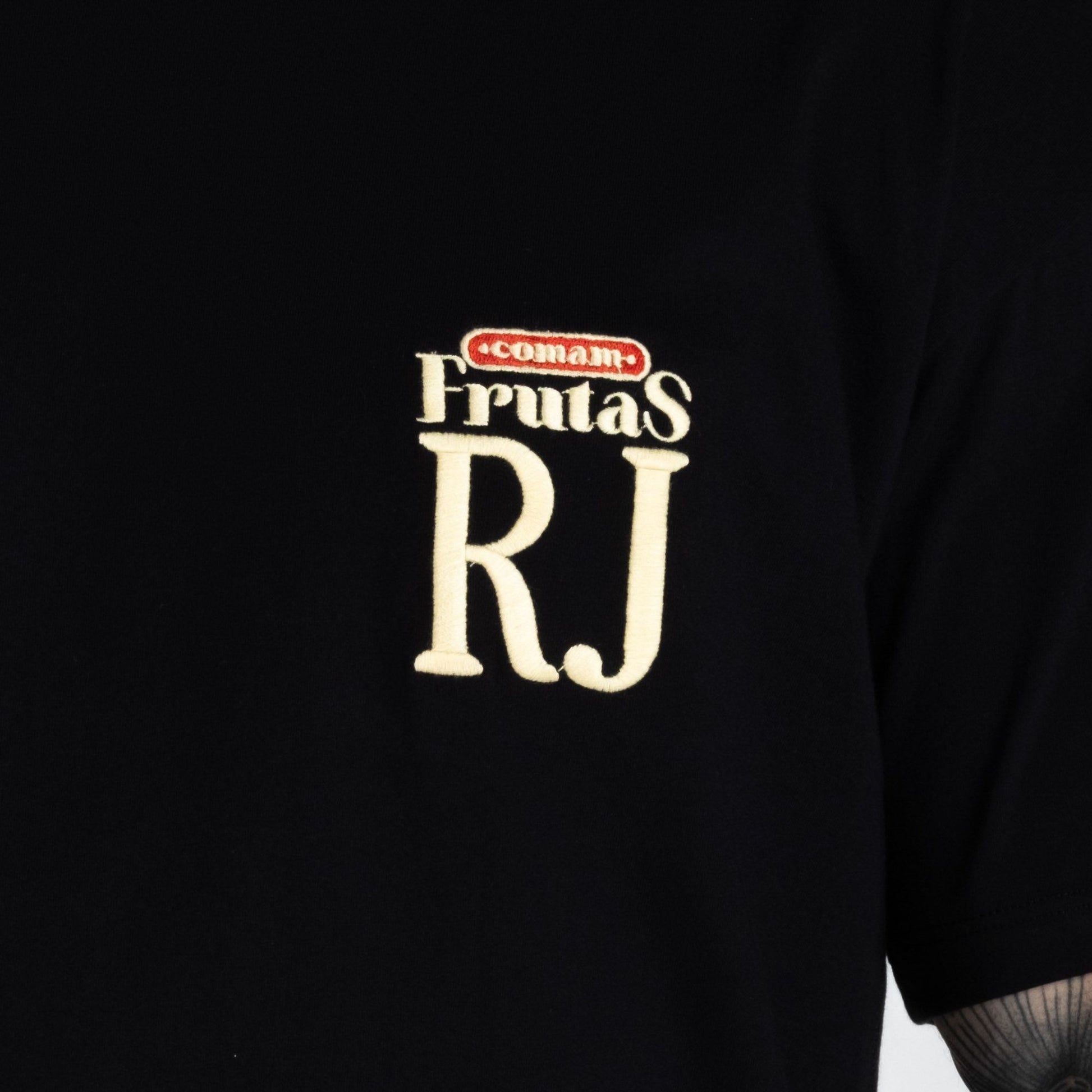 Camiseta Oversized Comam Frutas Team Capial RJ Preto