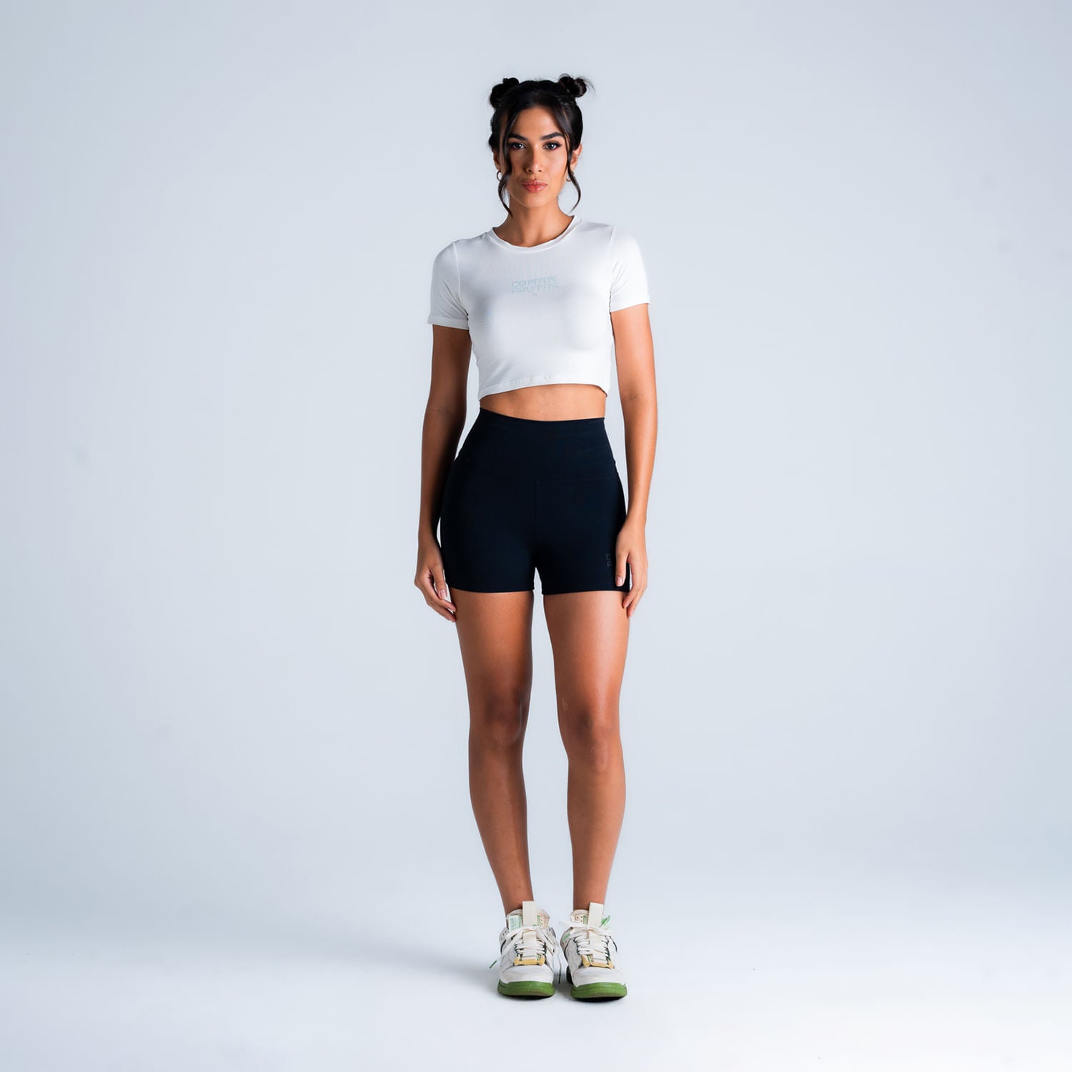 Cropped Básico Comam Frutas Logo Off White