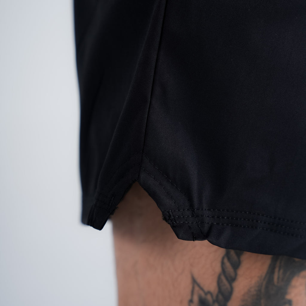 Shorts Curto Tactel Comam Frutas Write Preto