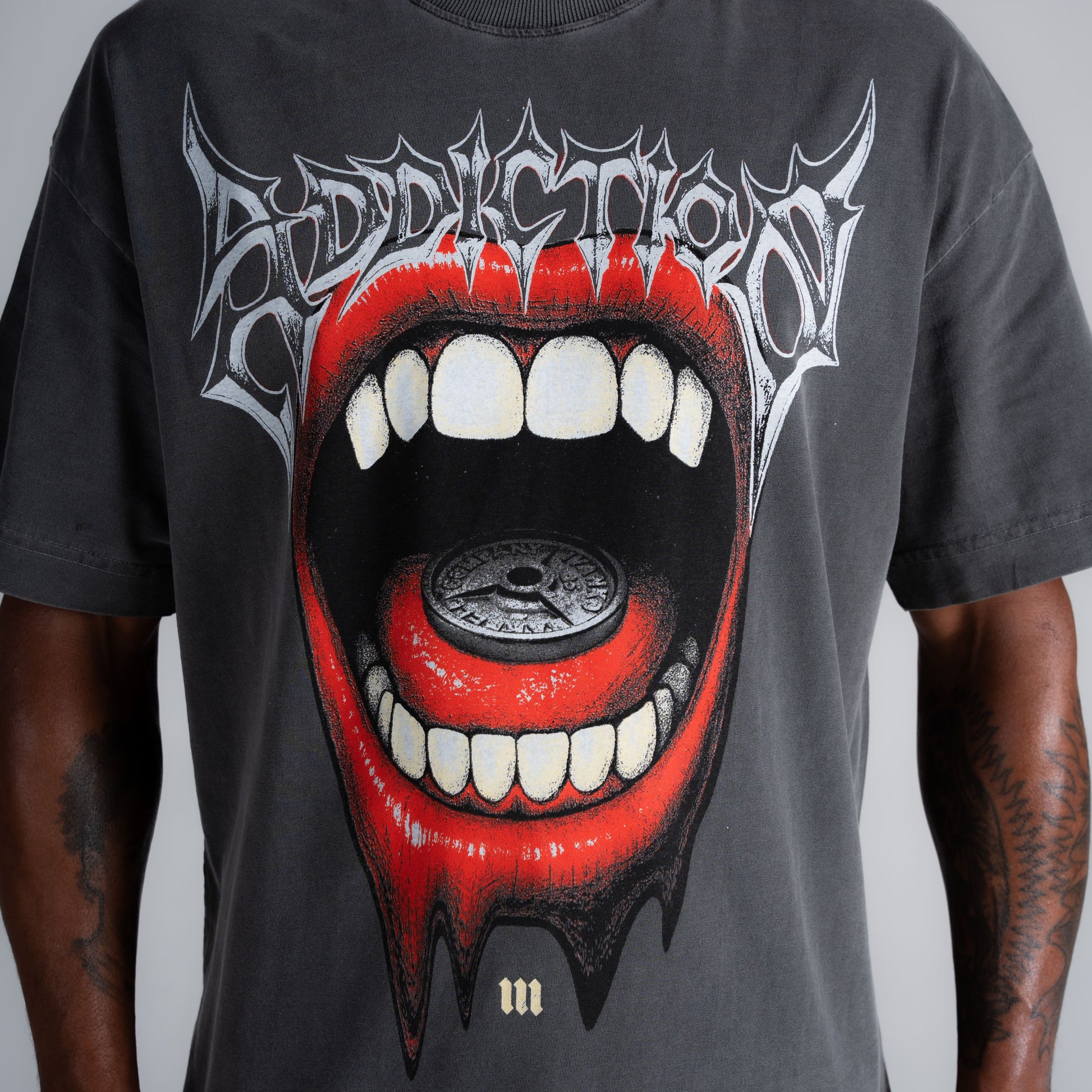 Camiseta Oversized Estonada Addiction Cinza