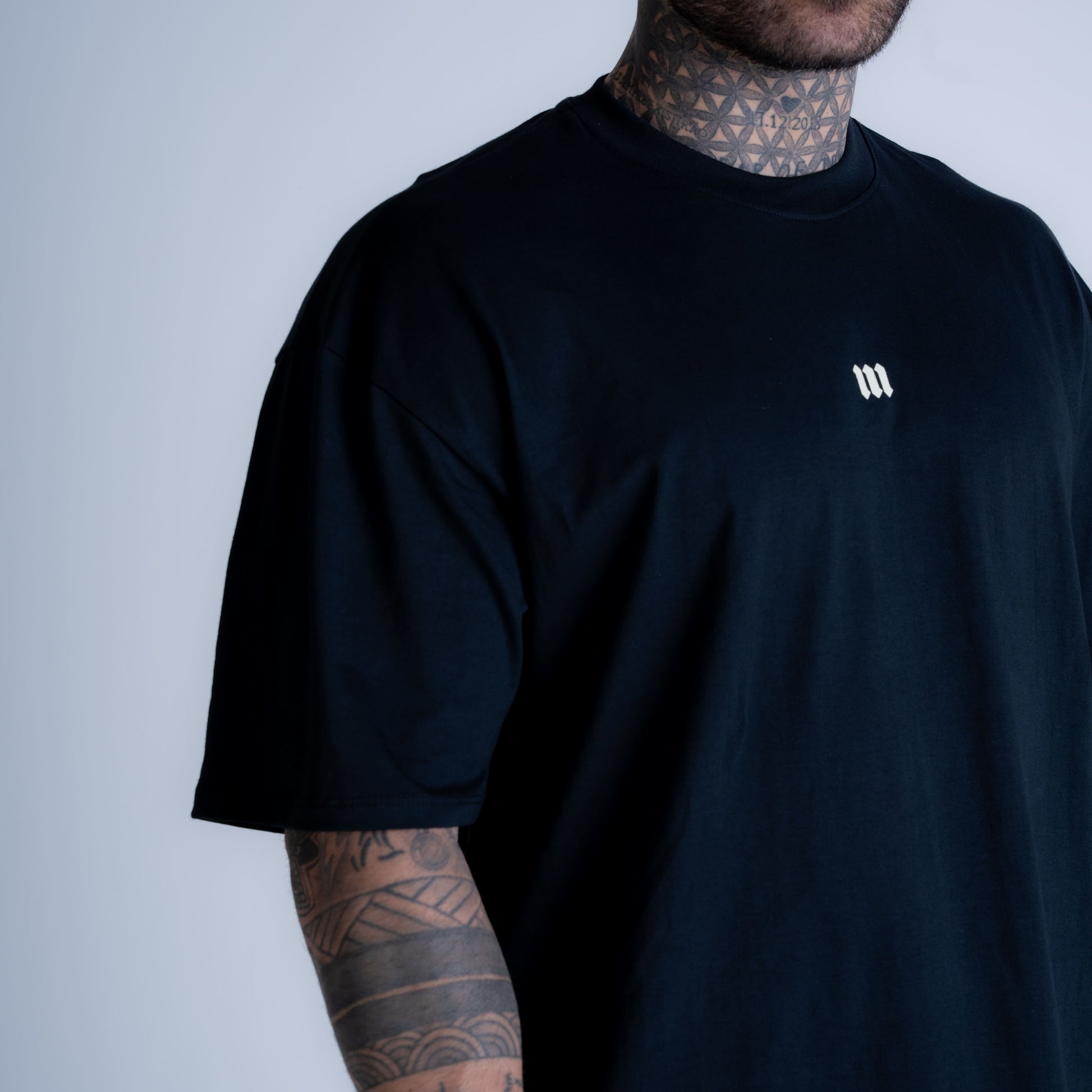Camiseta Oversized Mith Nation Scribble Preto