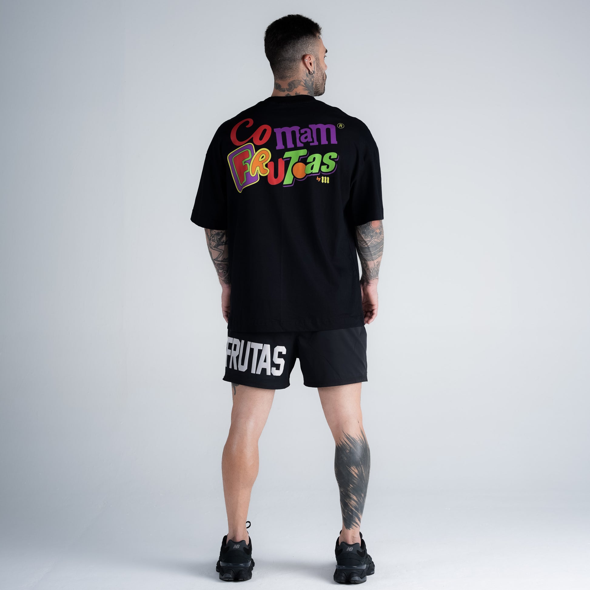 Camiseta Oversized Comam Frutas By Mith Preto