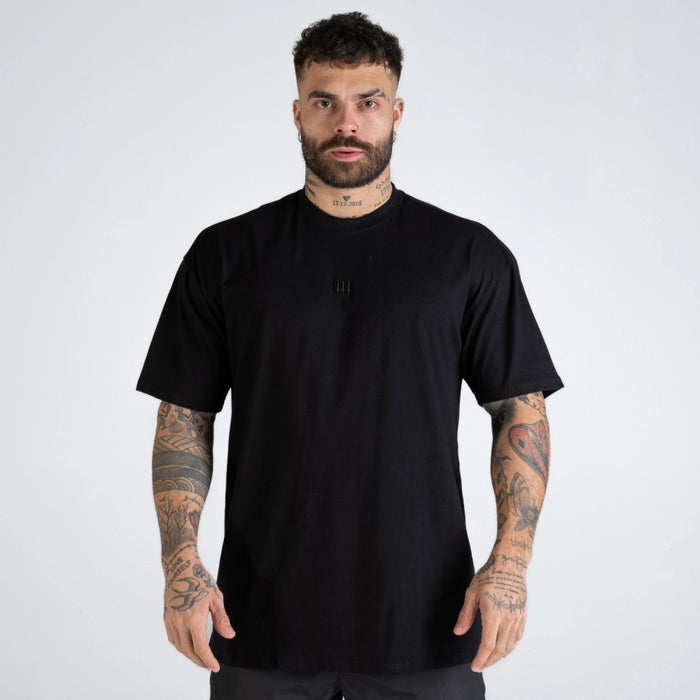 Camiseta Oversized Mith Nation Adornment Preto