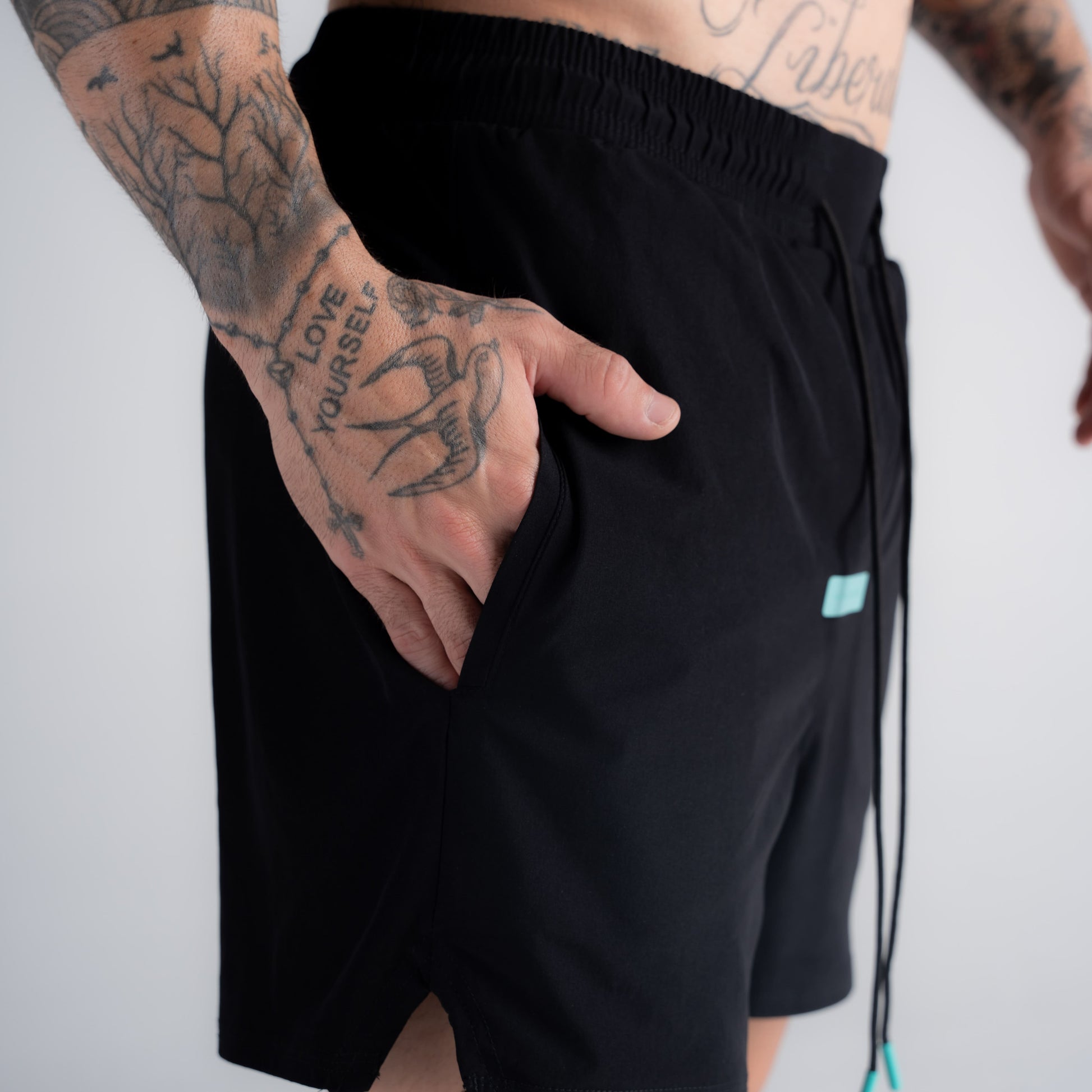 Shorts de Tactel Mith Aesthetics Preto