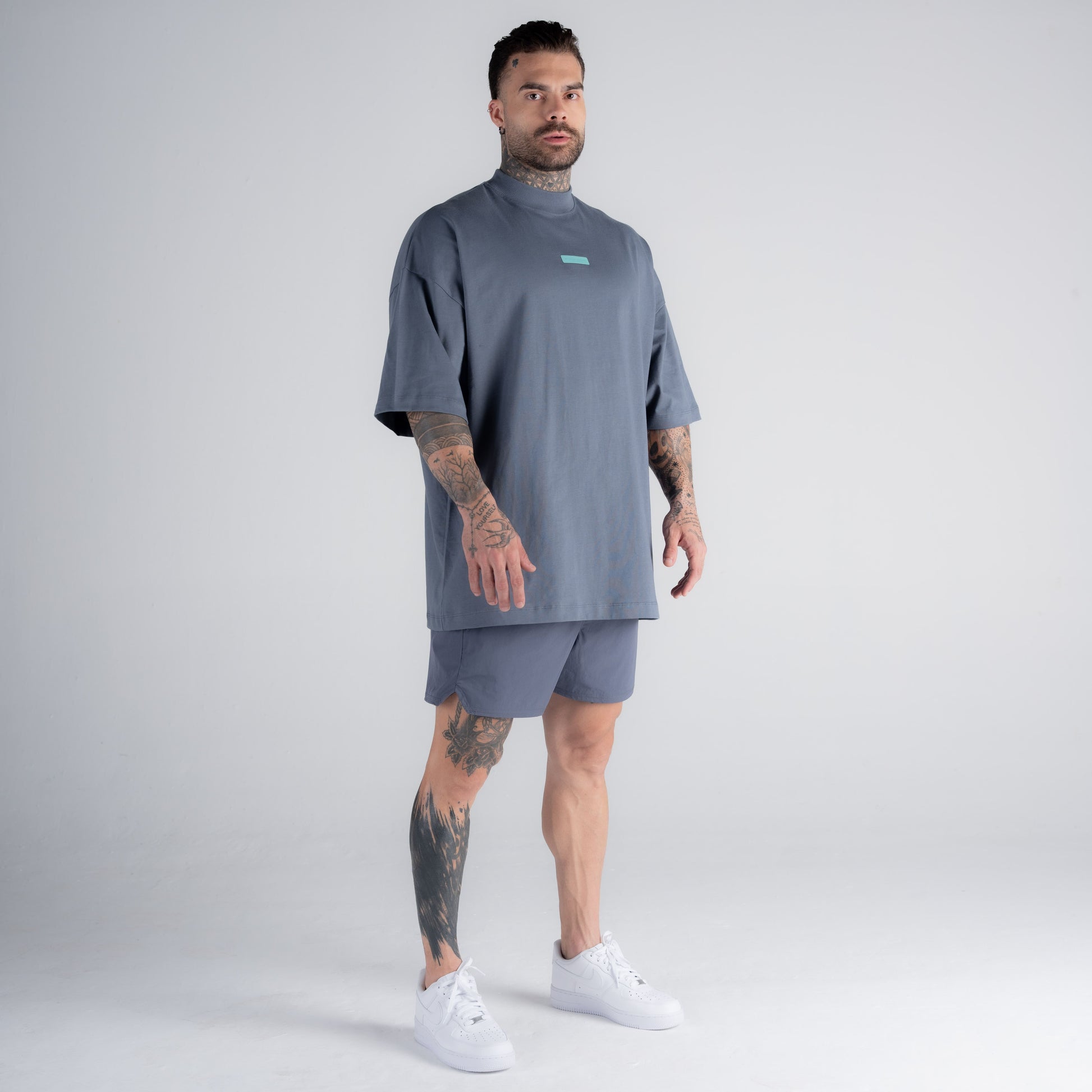Camiseta Oversized Hazy Mith Aesthetics Cinza