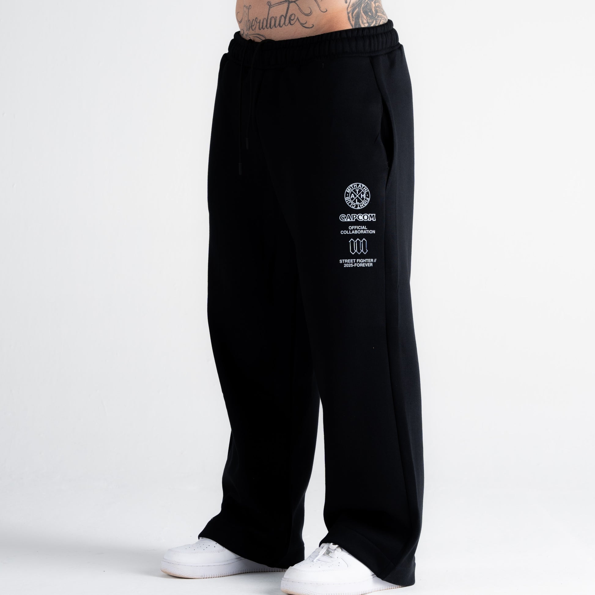 Calça De Moletom Oversized Street Fighter You Win Preto