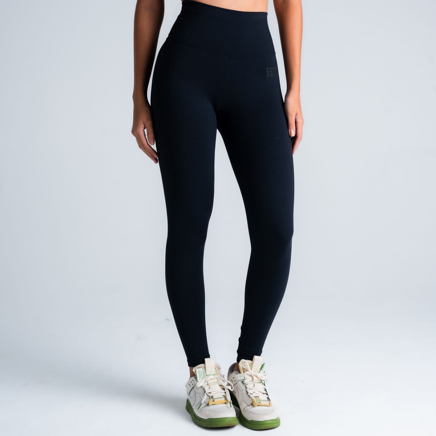 Legging Feminino Comam Frutas Logo Preto