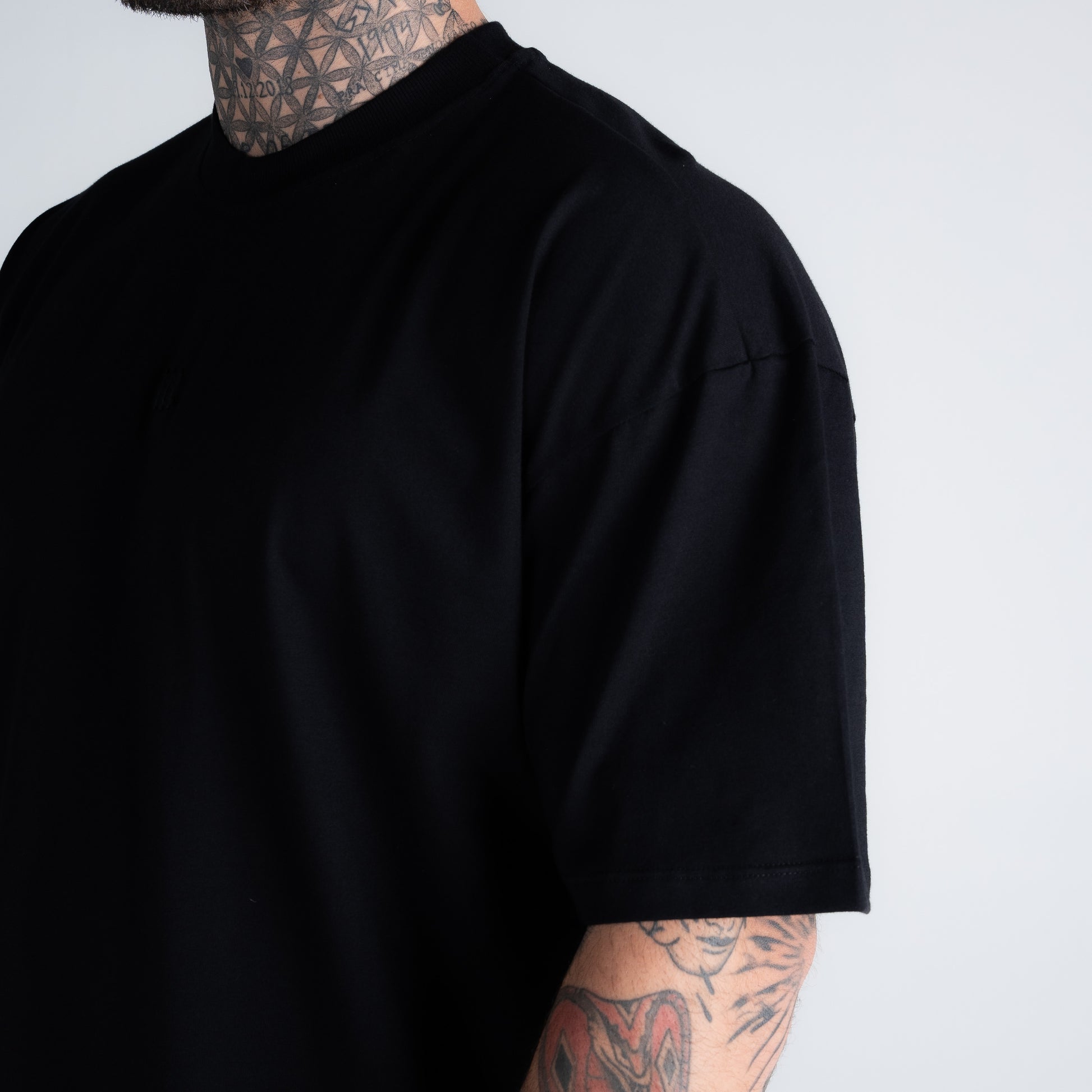 Camiseta Oversized Mith Nation Relief Preto