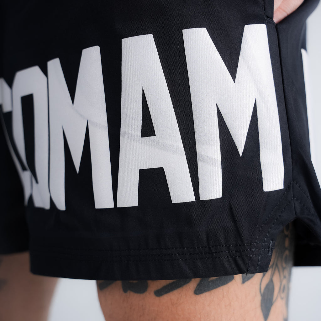 Shorts Curto Tactel Comam Frutas Write Preto