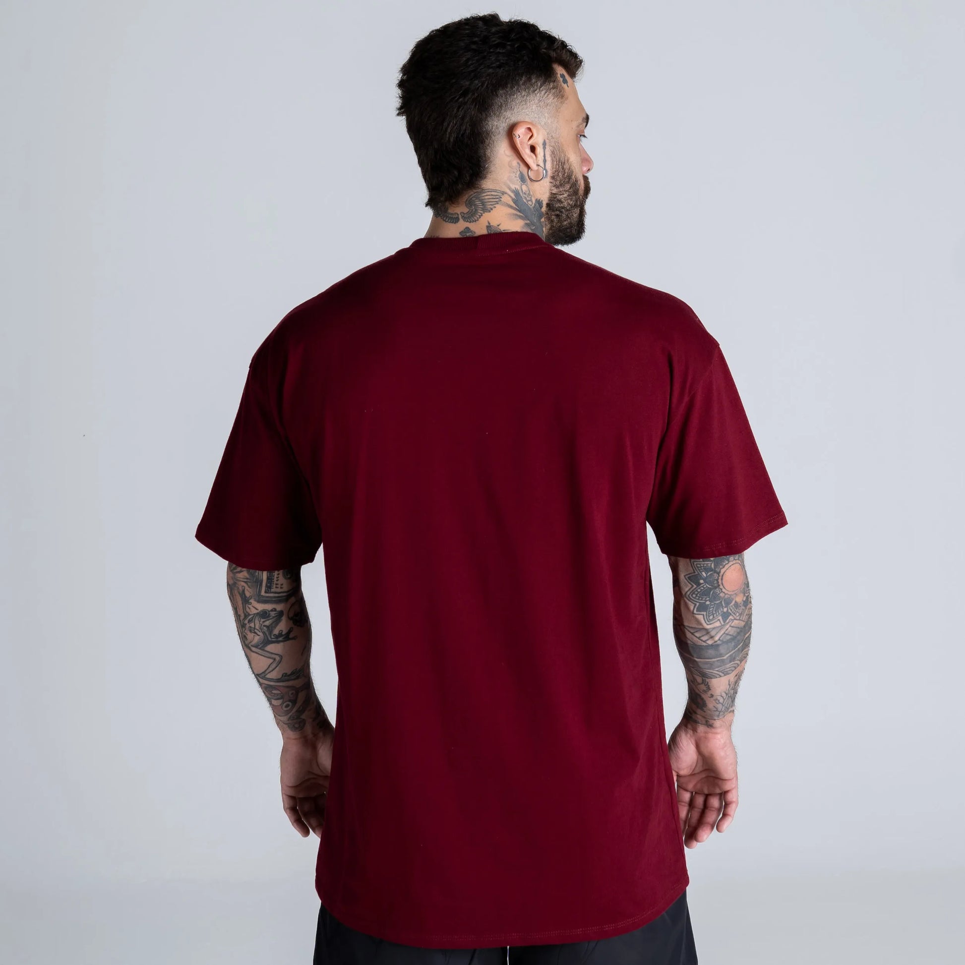 Camiseta Oversized Mith Nation Adornment Bordô