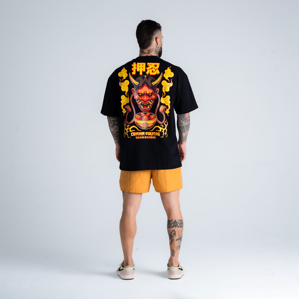 Camiseta Oversized Comam Frutas Hanya Preto