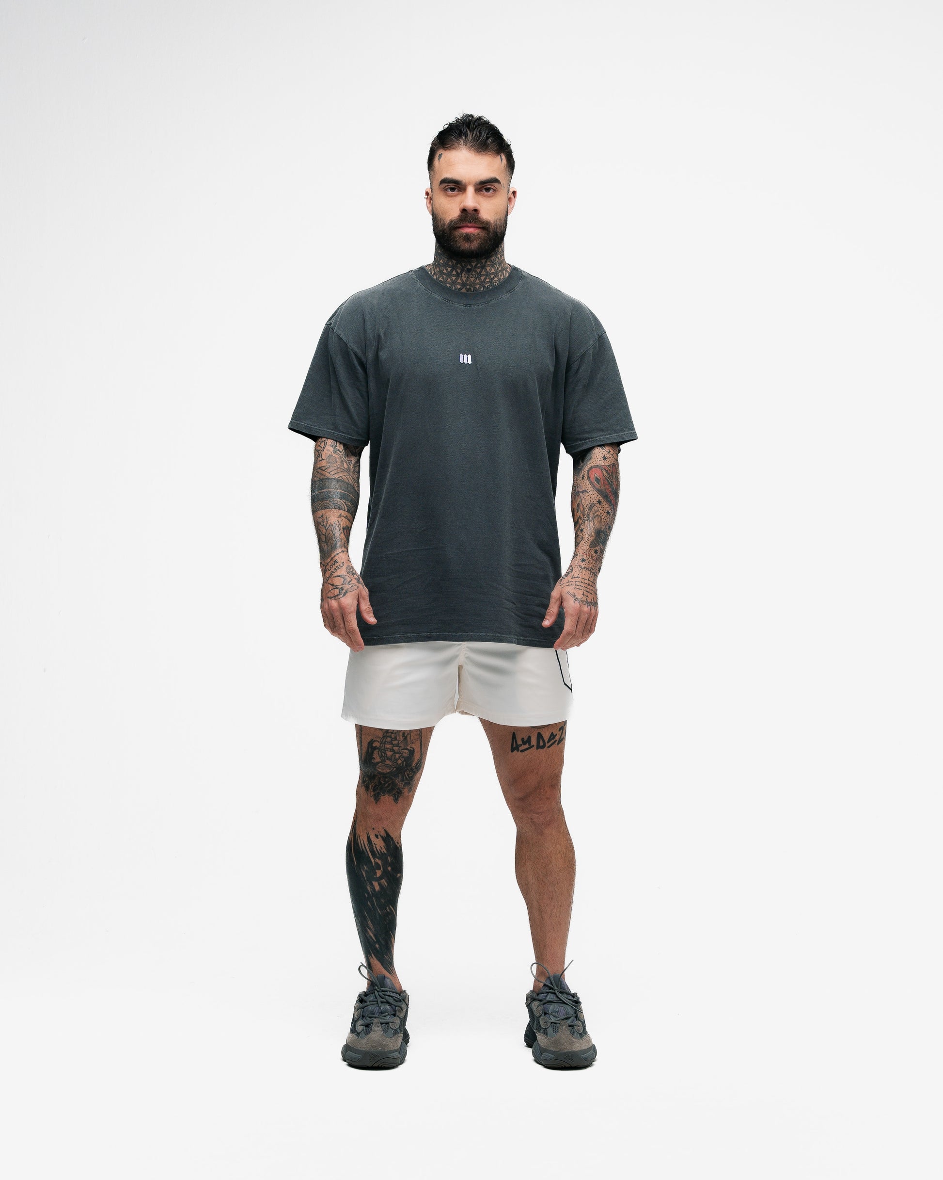 Camiseta Oversized Estonada Mith Nation Preto