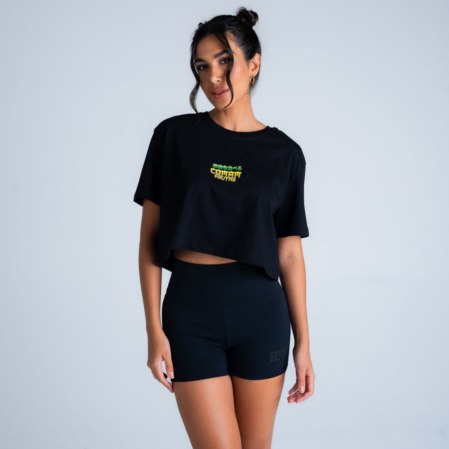 Cropped Estonado Comam Frutas Dragão Preto