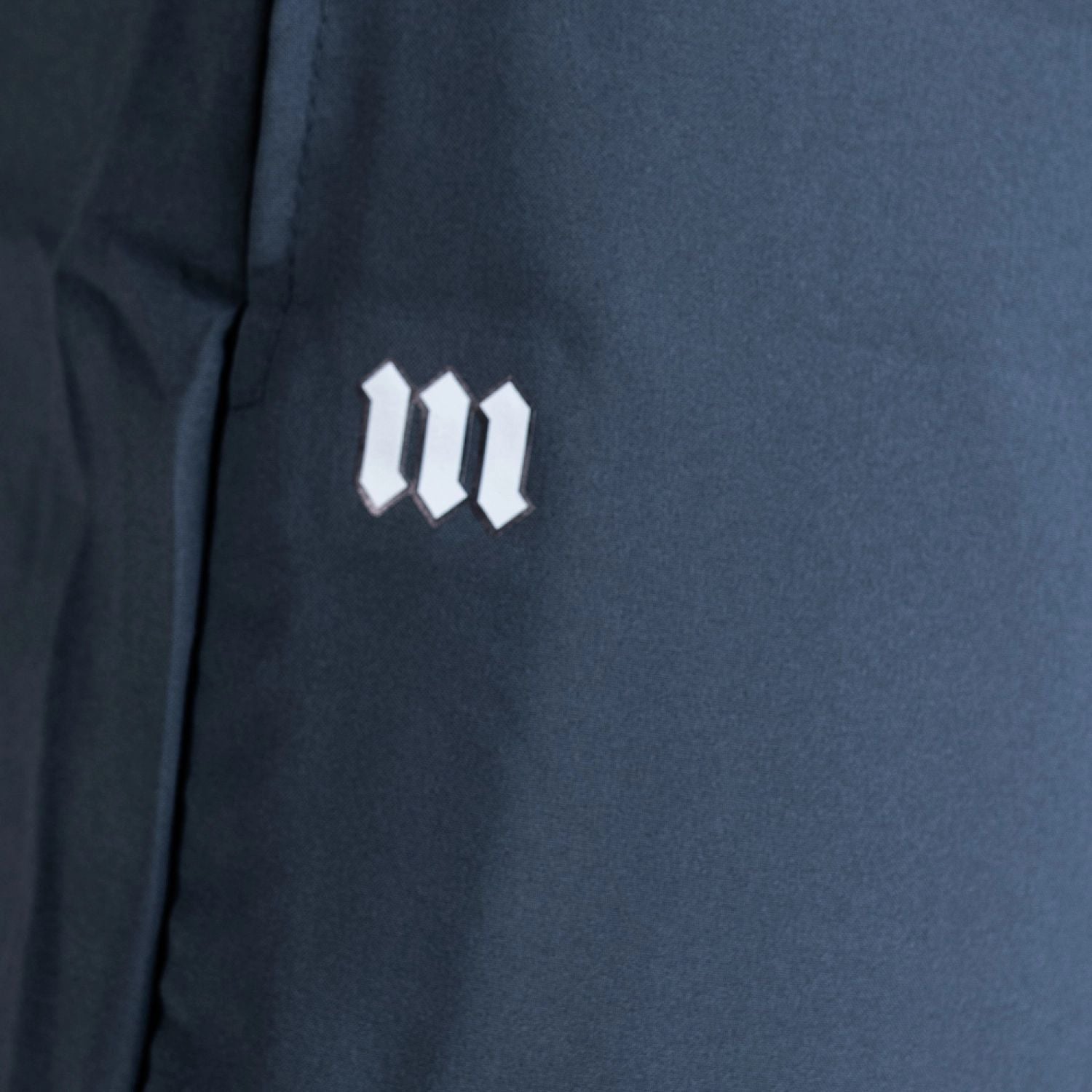 Shorts Tactel Mith Designed For Moviment Chumbo