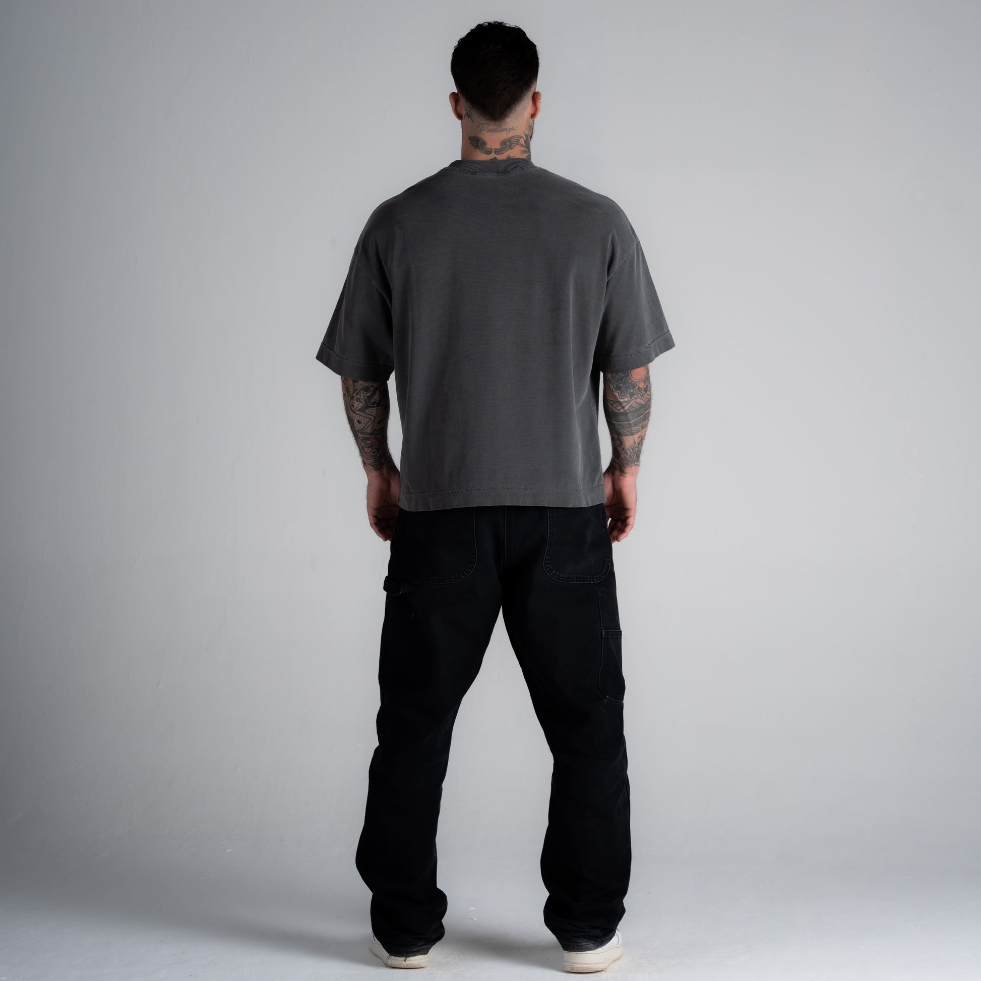Camiseta Box Estonada Mith Tour Cinza
