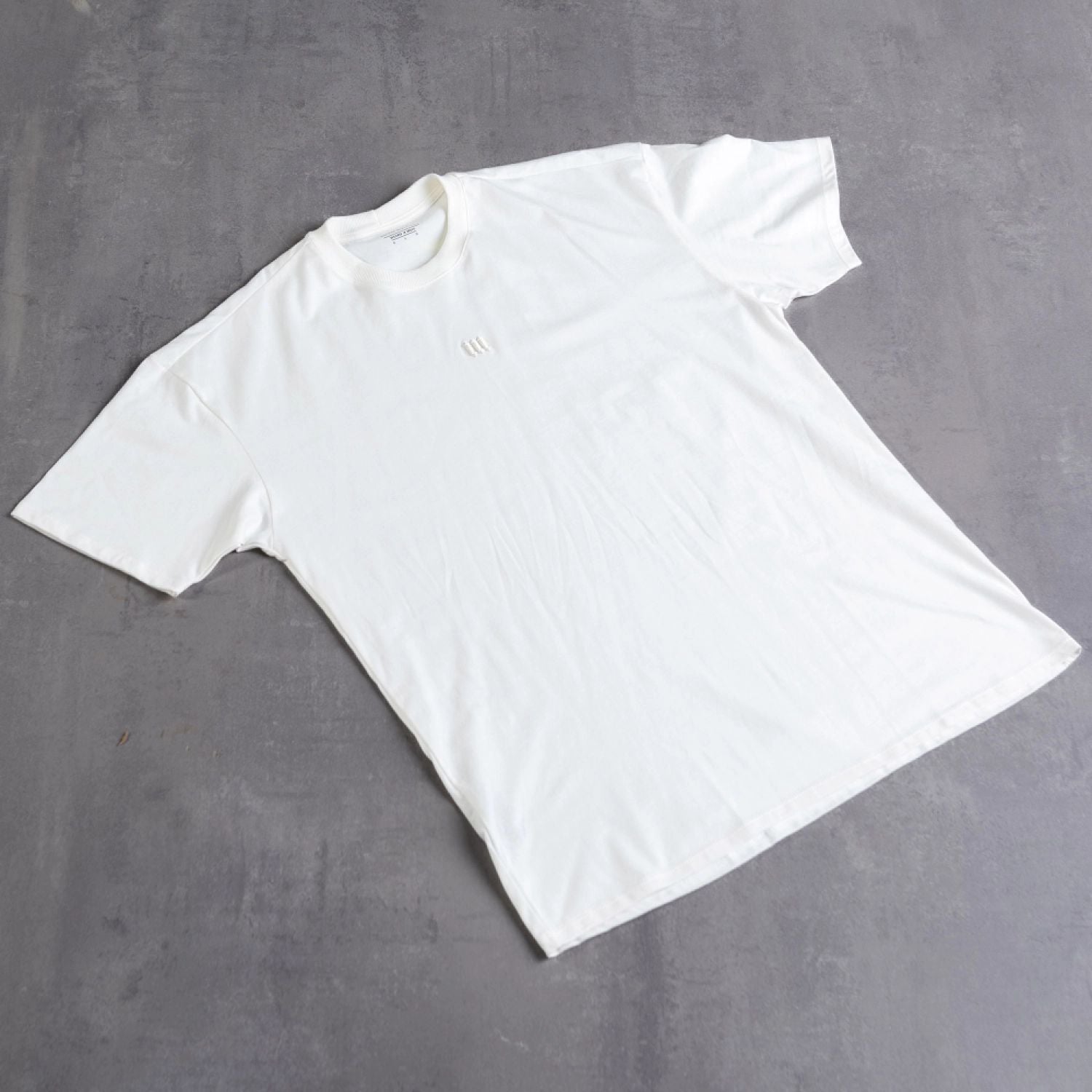 Camiseta Oversized Mith Nation Adornment Off White