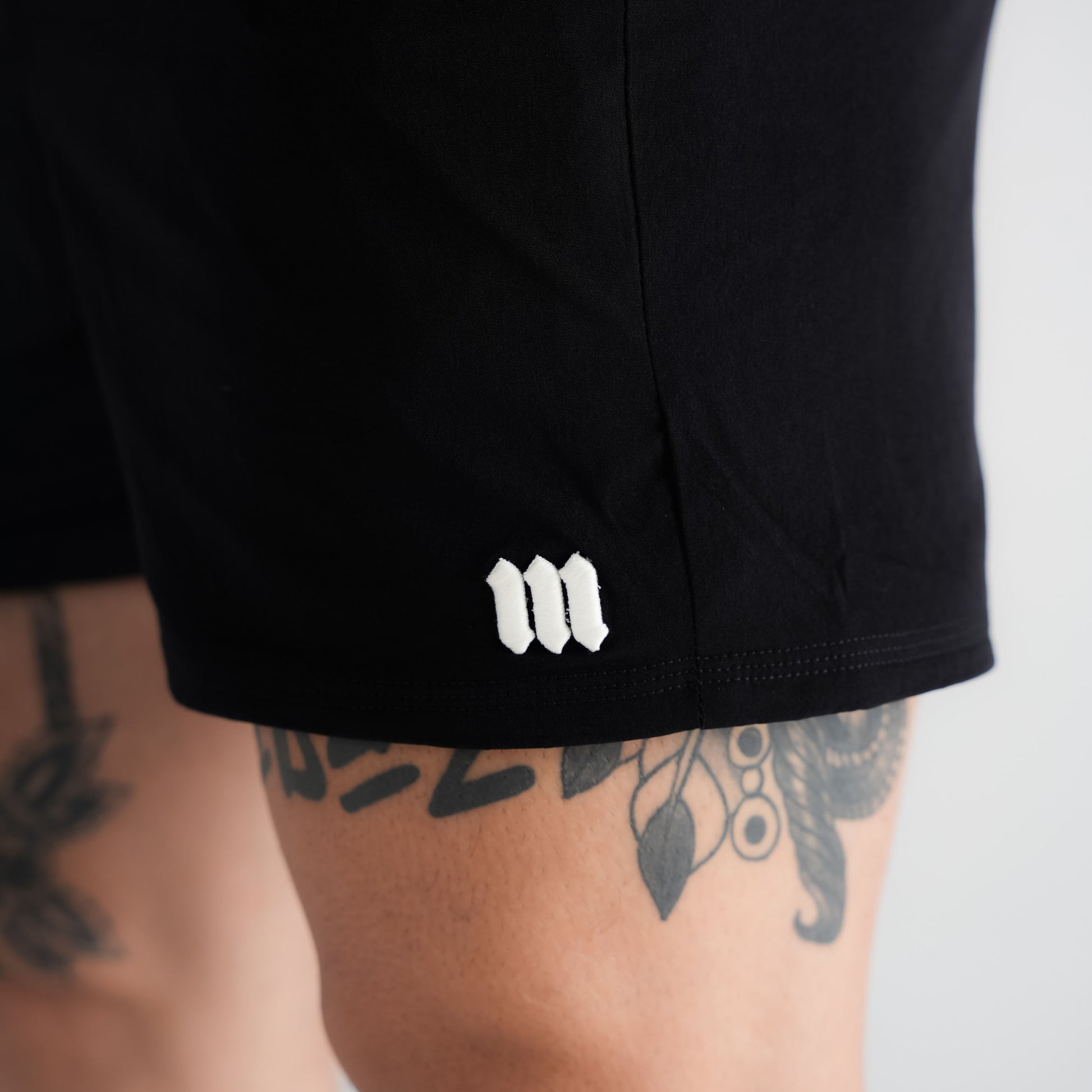 Shorts Curto de Tactel Mith Nation Preto