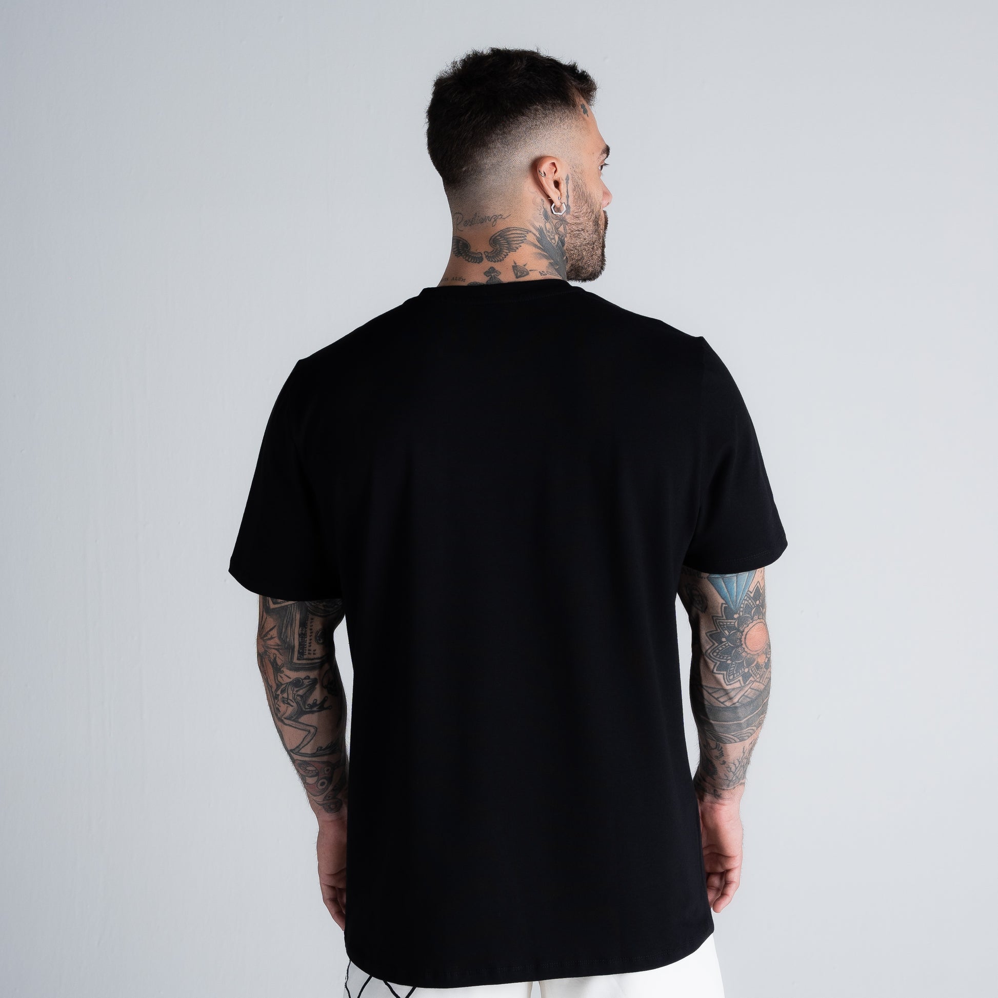 Camiseta Mith Nation Logo Preto