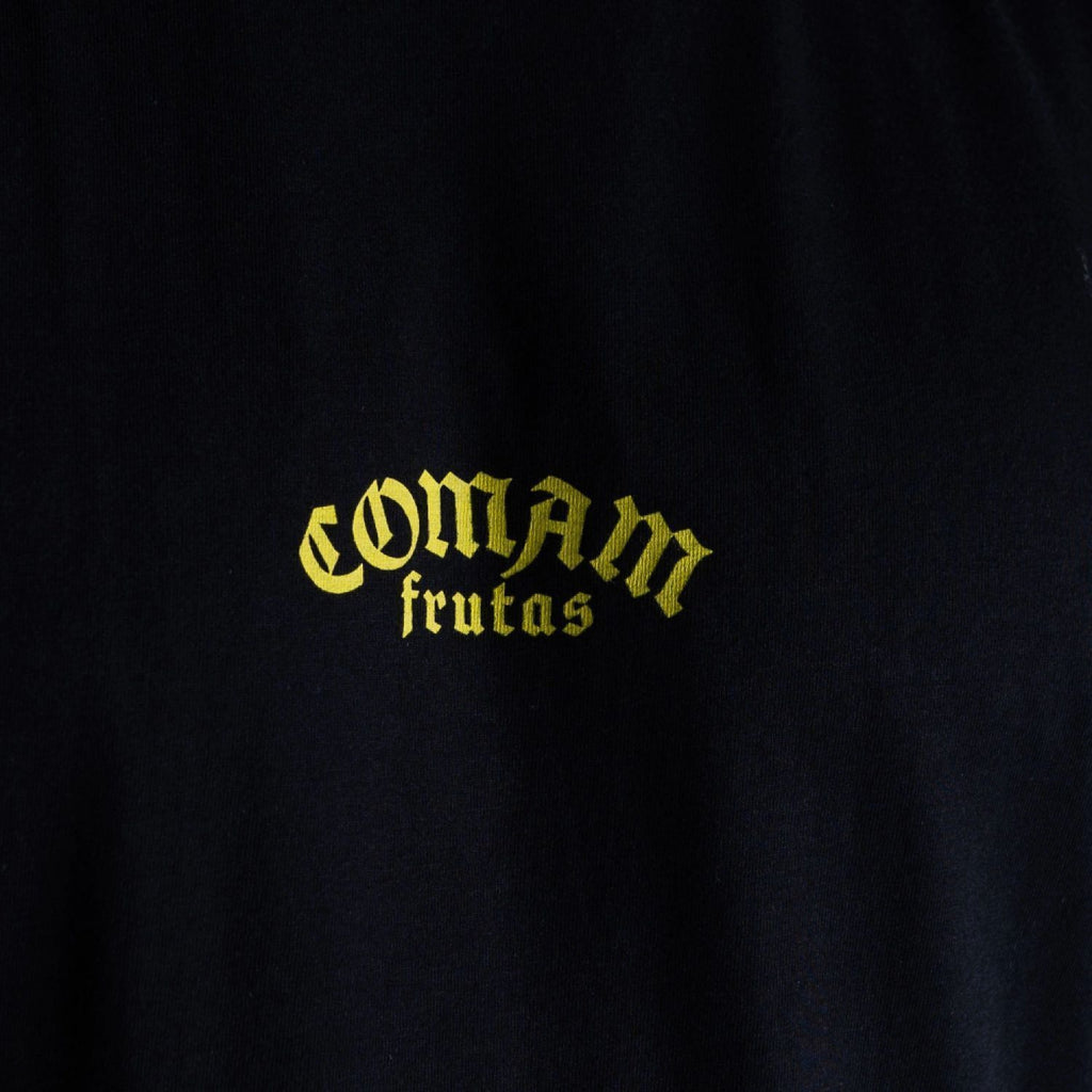 Camiseta Oversized Comam Frutas Abacaxi Preta