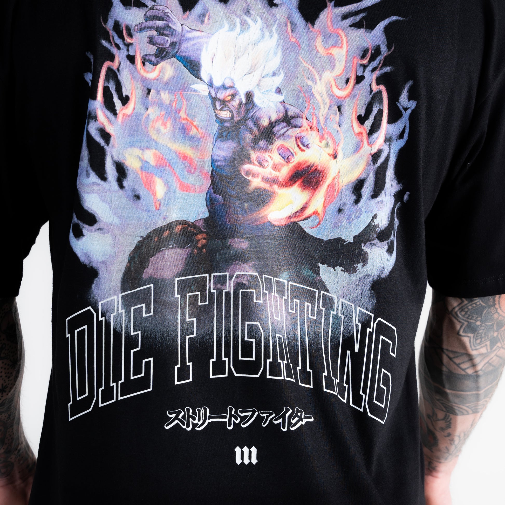 Camiseta Oversized Street Fighter Akuma Aesthetics Preto