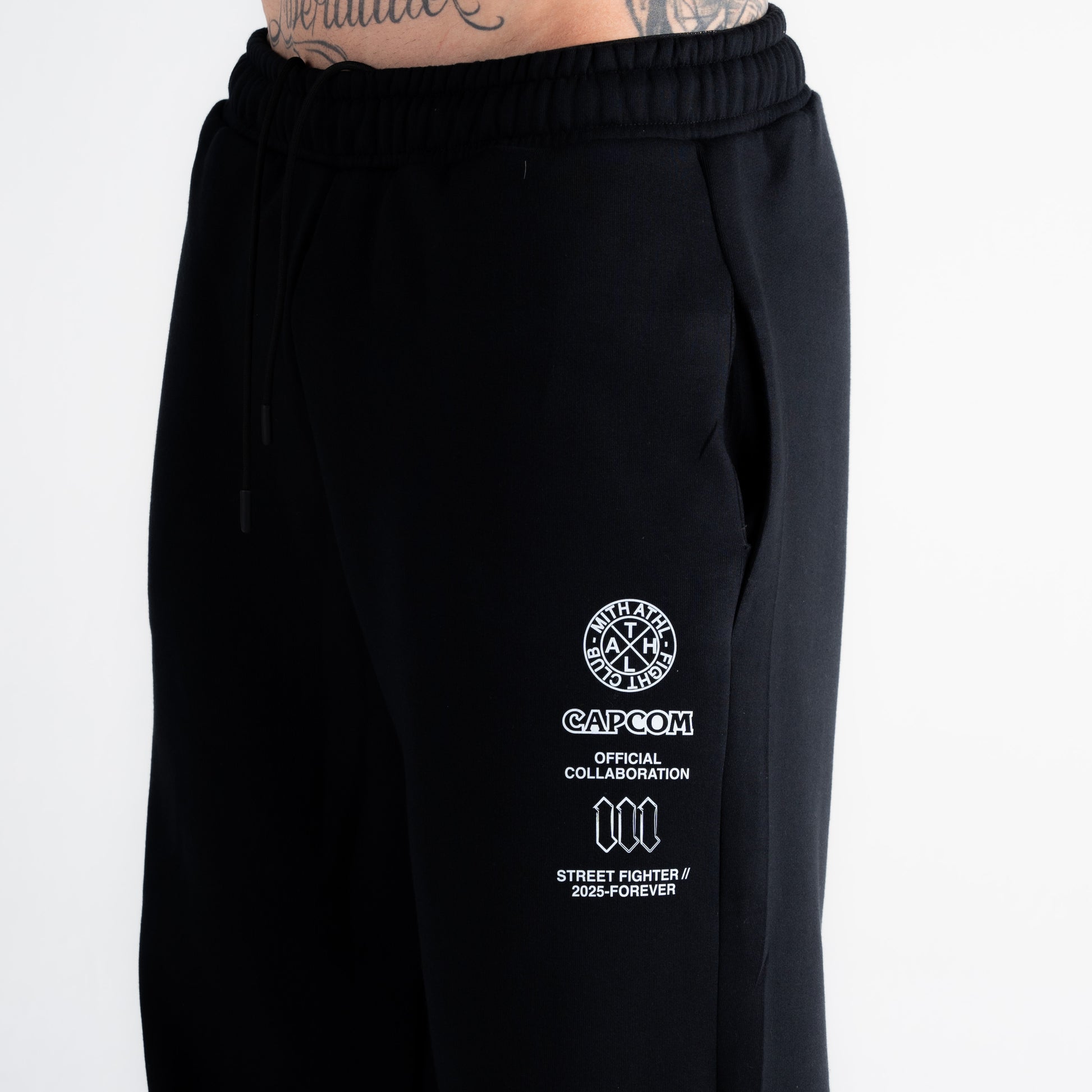 Calça De Moletom Oversized Street Fighter You Win Preto