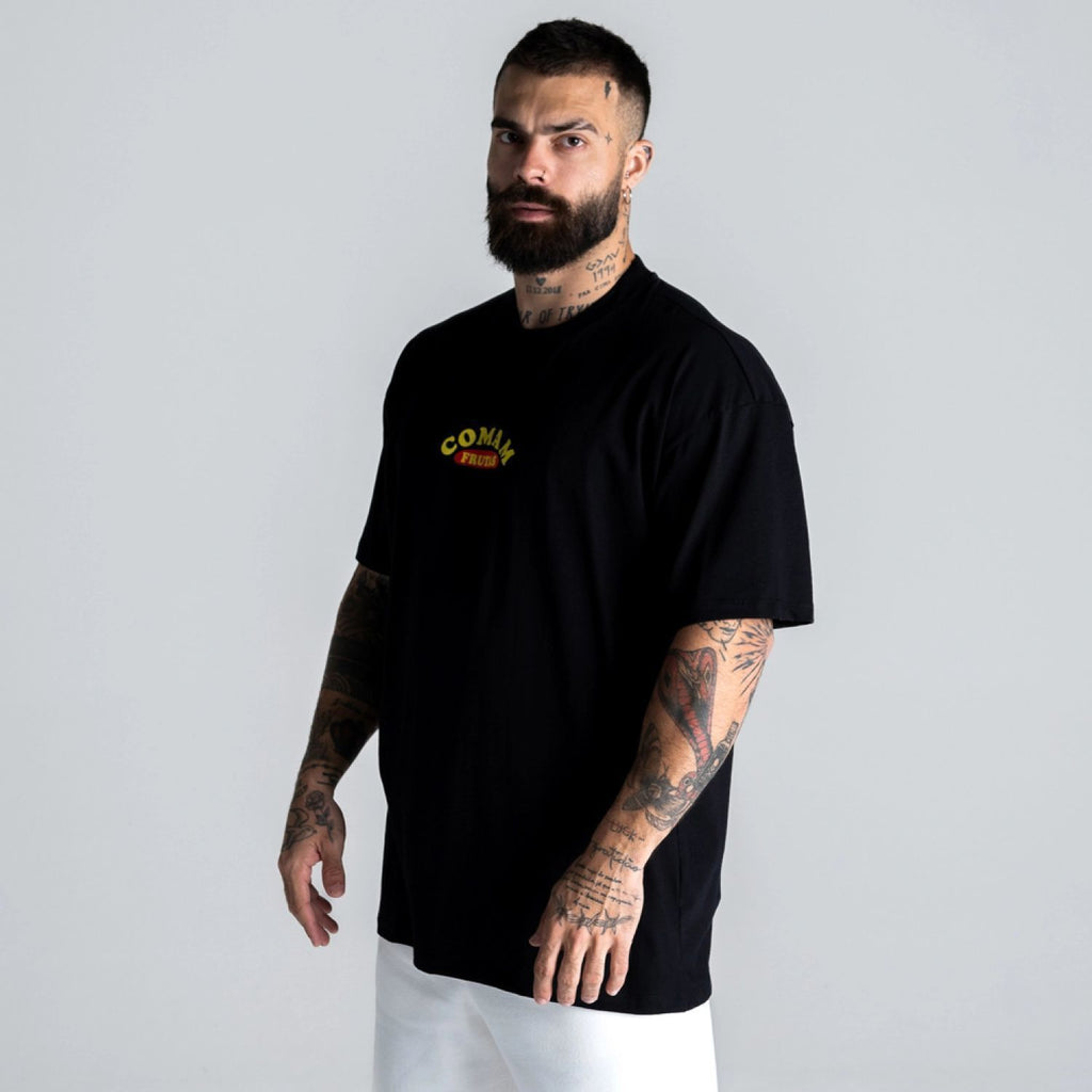 Camiseta Comam Frutas Morango Preta