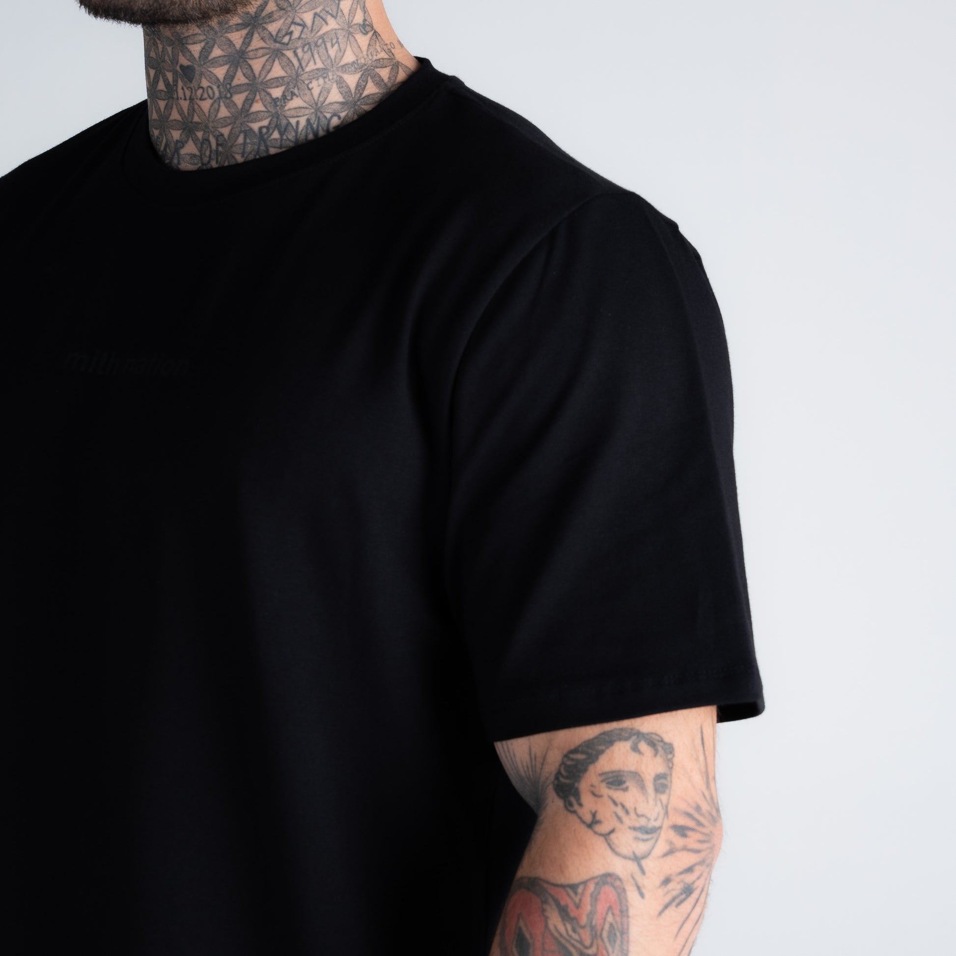 Camiseta Mith Nation Logo Preto
