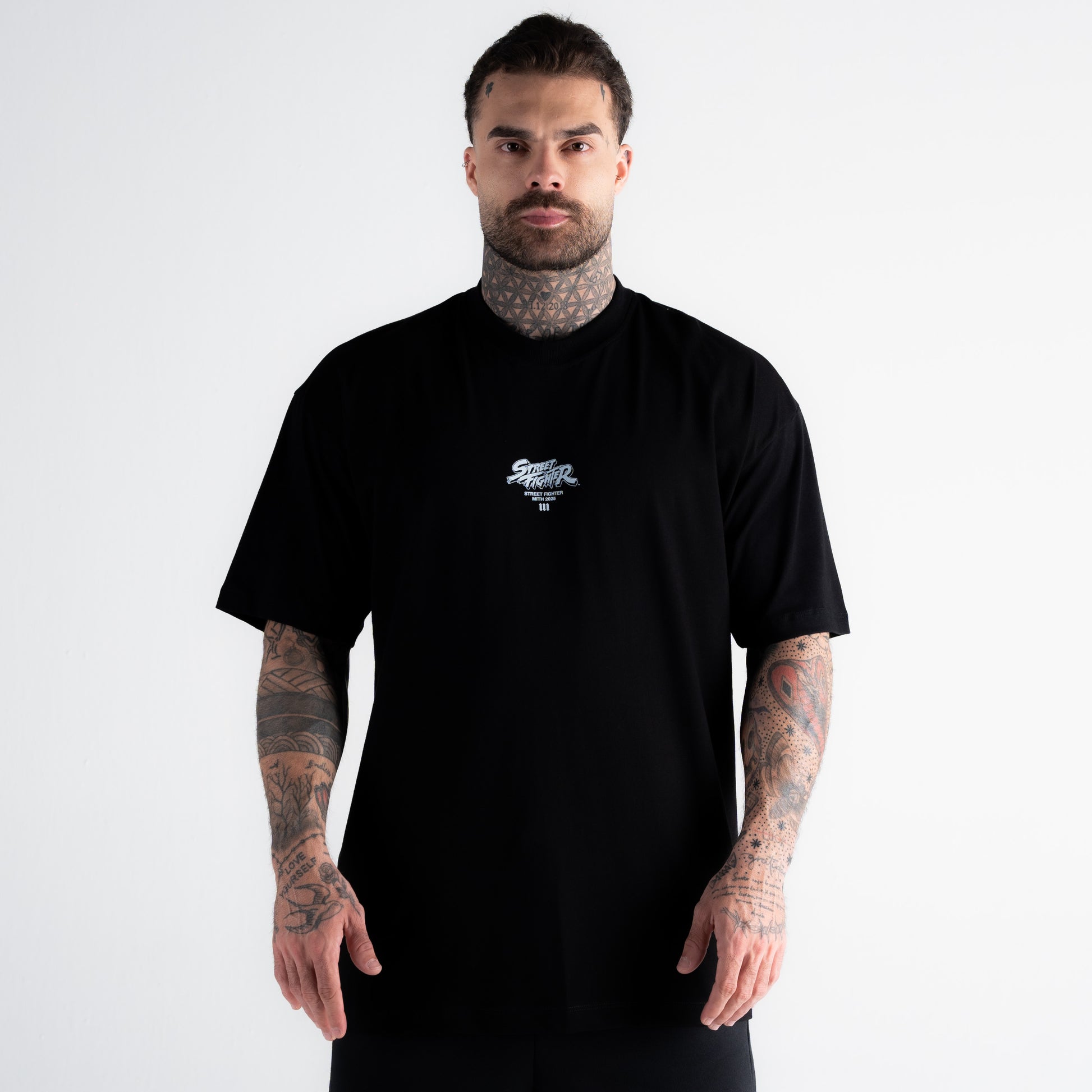 Camiseta Oversized Street Fighter Zangief Preto