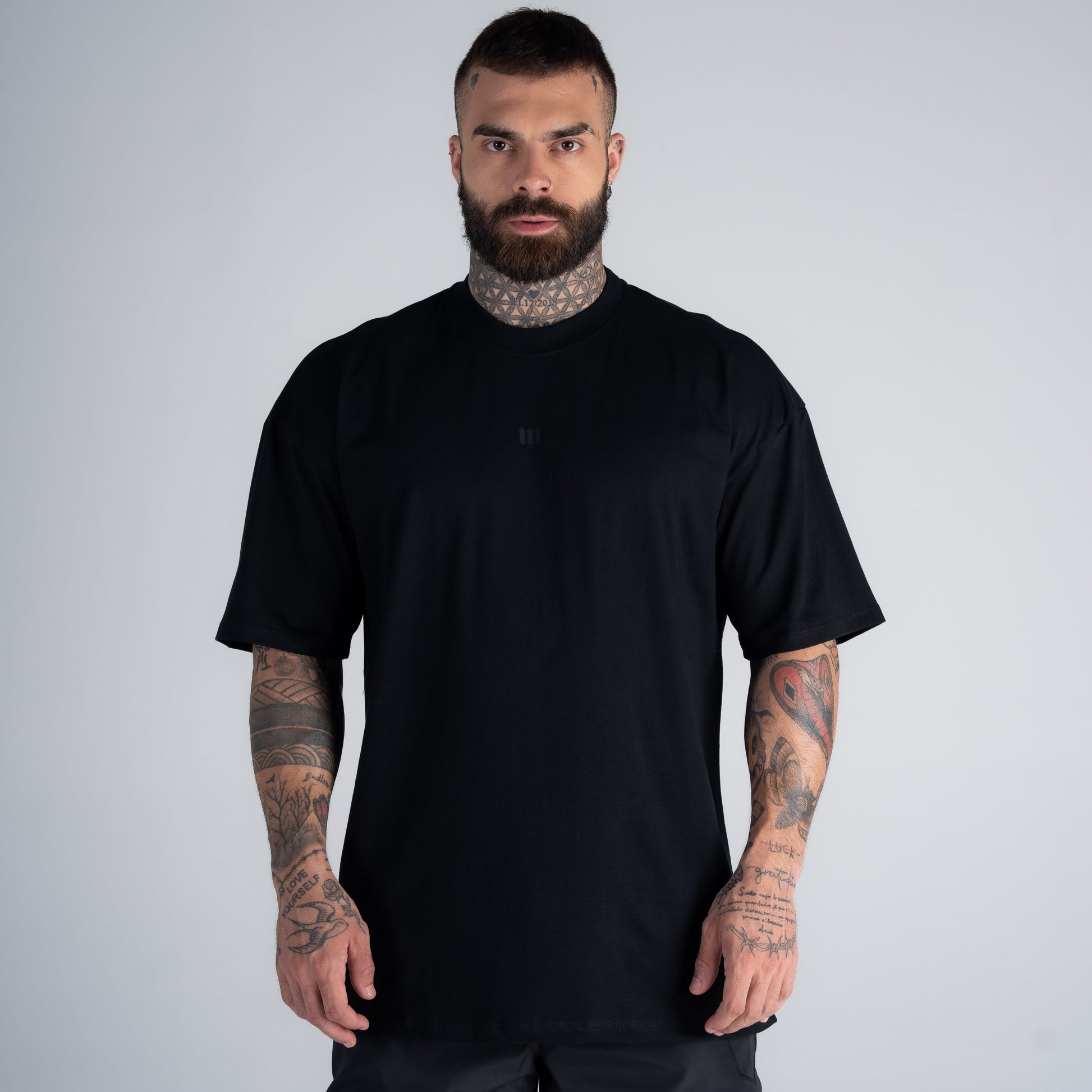 Camiseta Oversized Mith Nation Black Graphic Preto