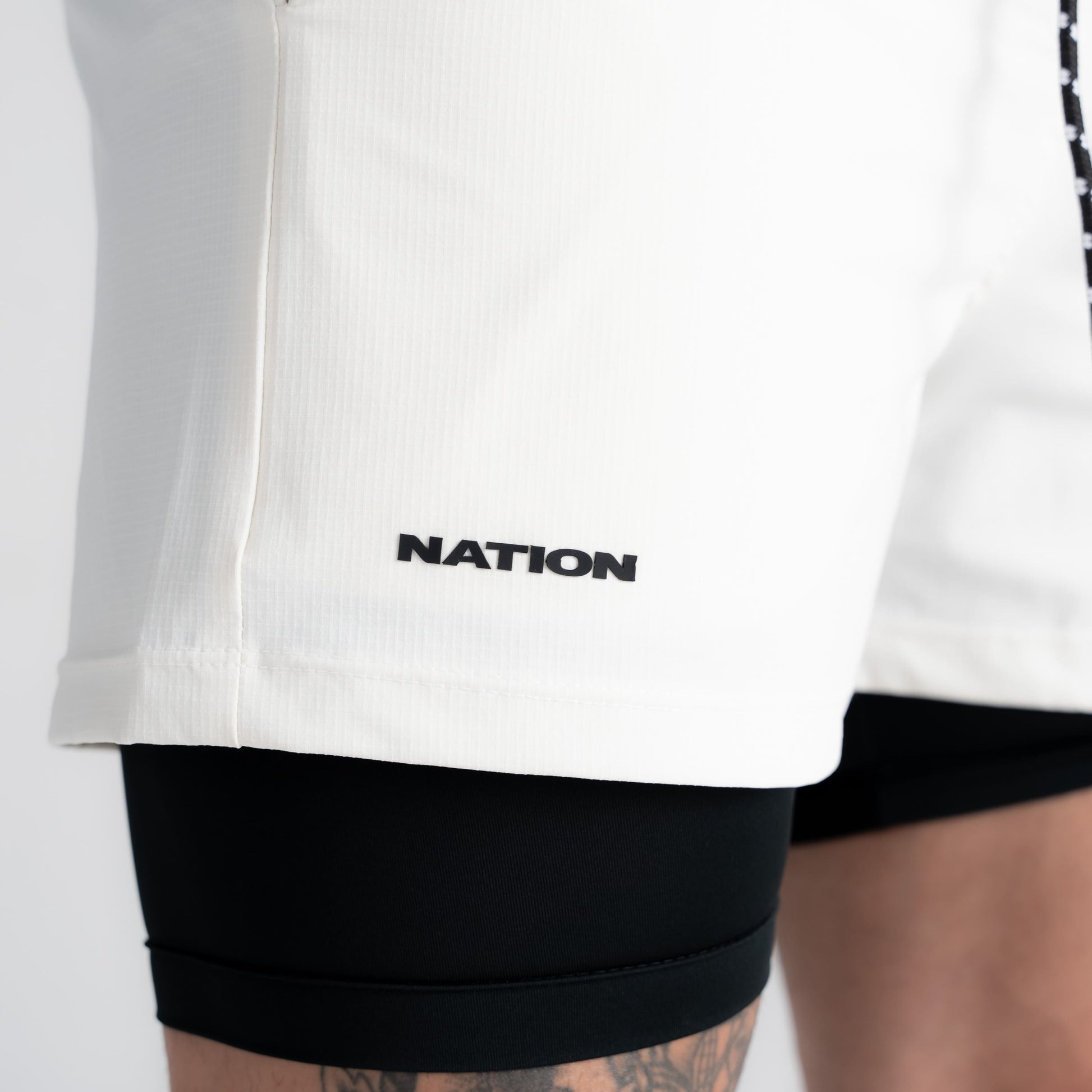 Shorts Tactel Com Compressão Mith Nation Off White