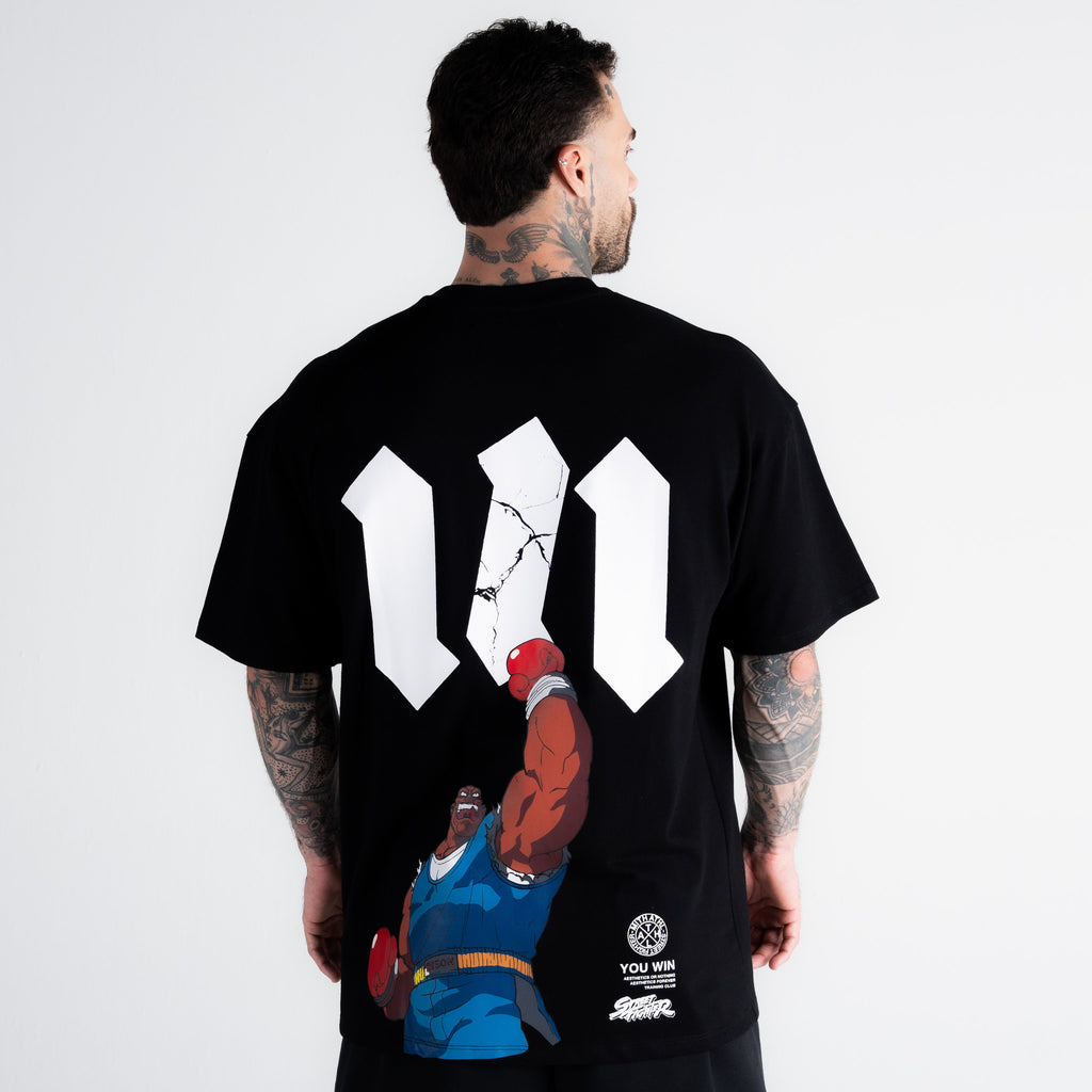 Camiseta Oversized Street Fighter Balrog Preto