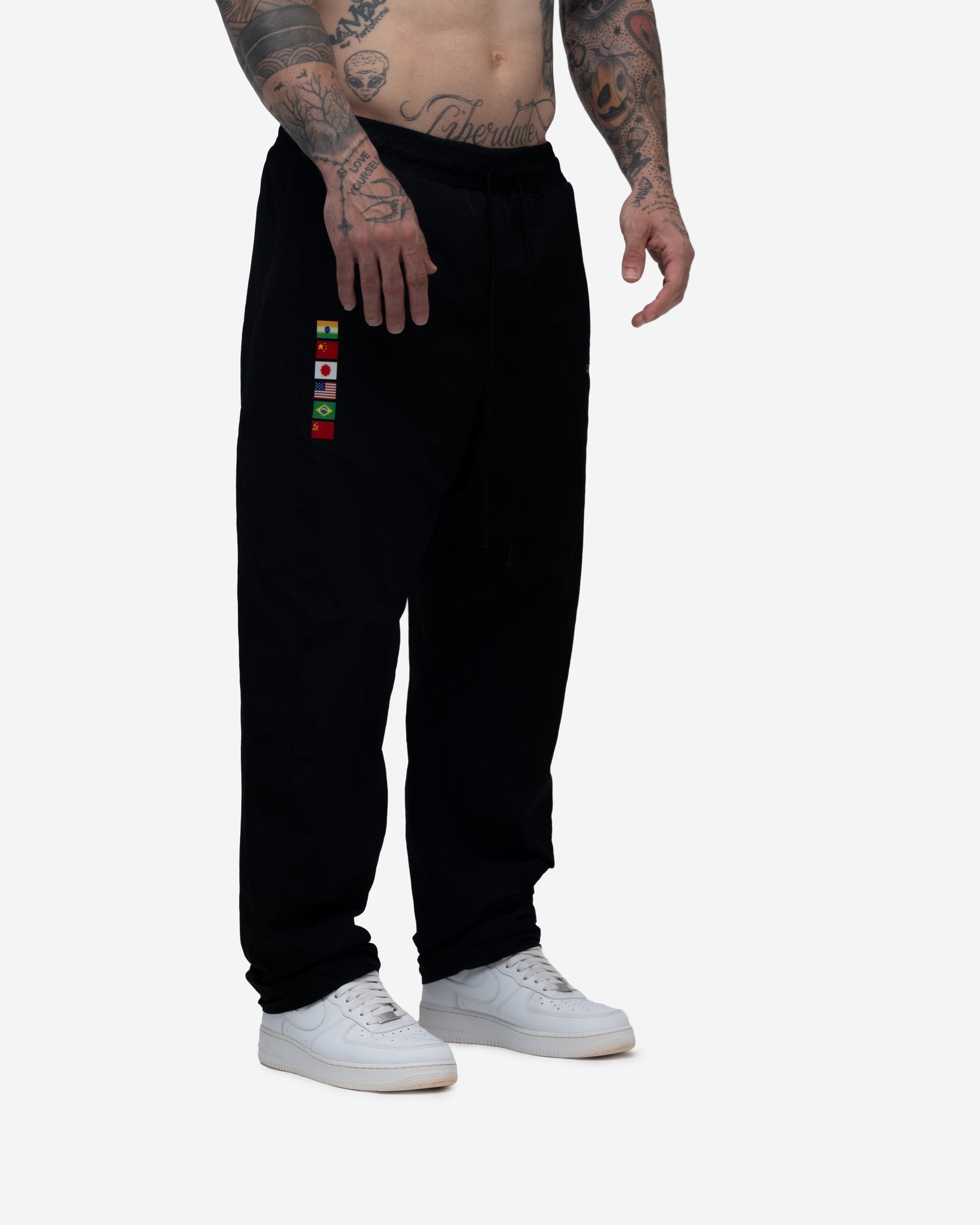 Calça de Tactel Dupla Oversized Mith Street Fighter Preto