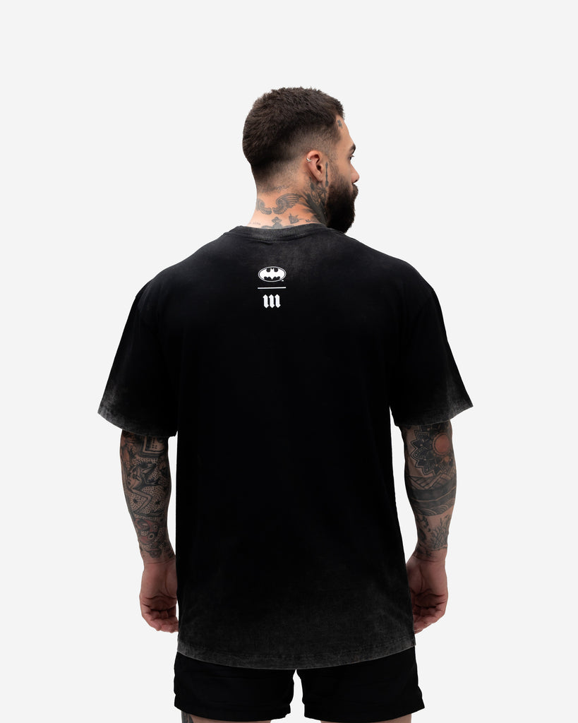 Camiseta <strong>Oversized Estonada Premium </strong>Mith X Batman I Am The Shadows Preto