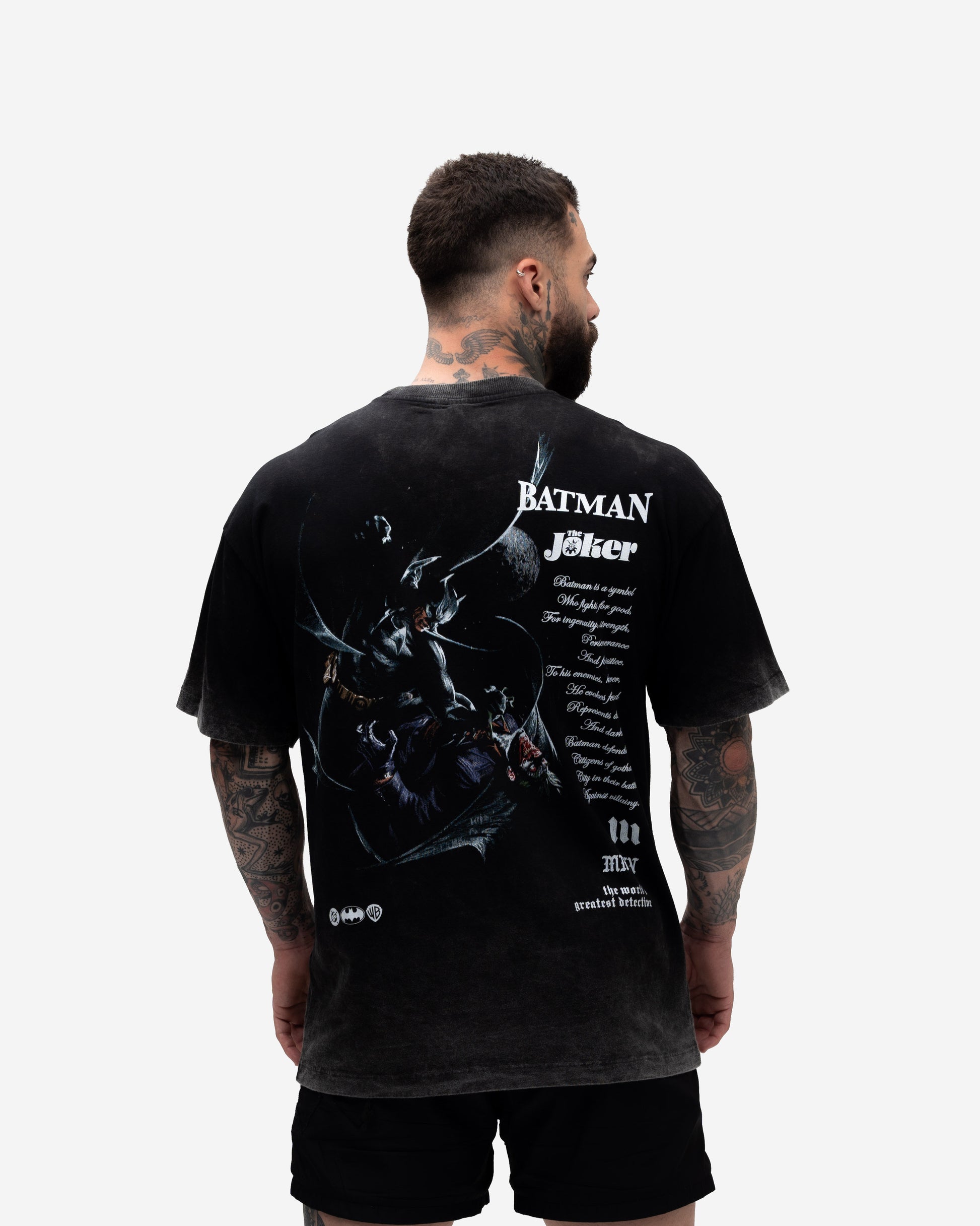 Camiseta <strong>Oversized Estonada Premium </strong>Mith X Batman Vs. Joker Preto