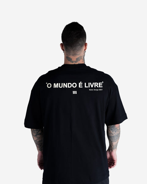 Camiseta Oversized Mith Gorgonoid O Mundo é Livre Preto