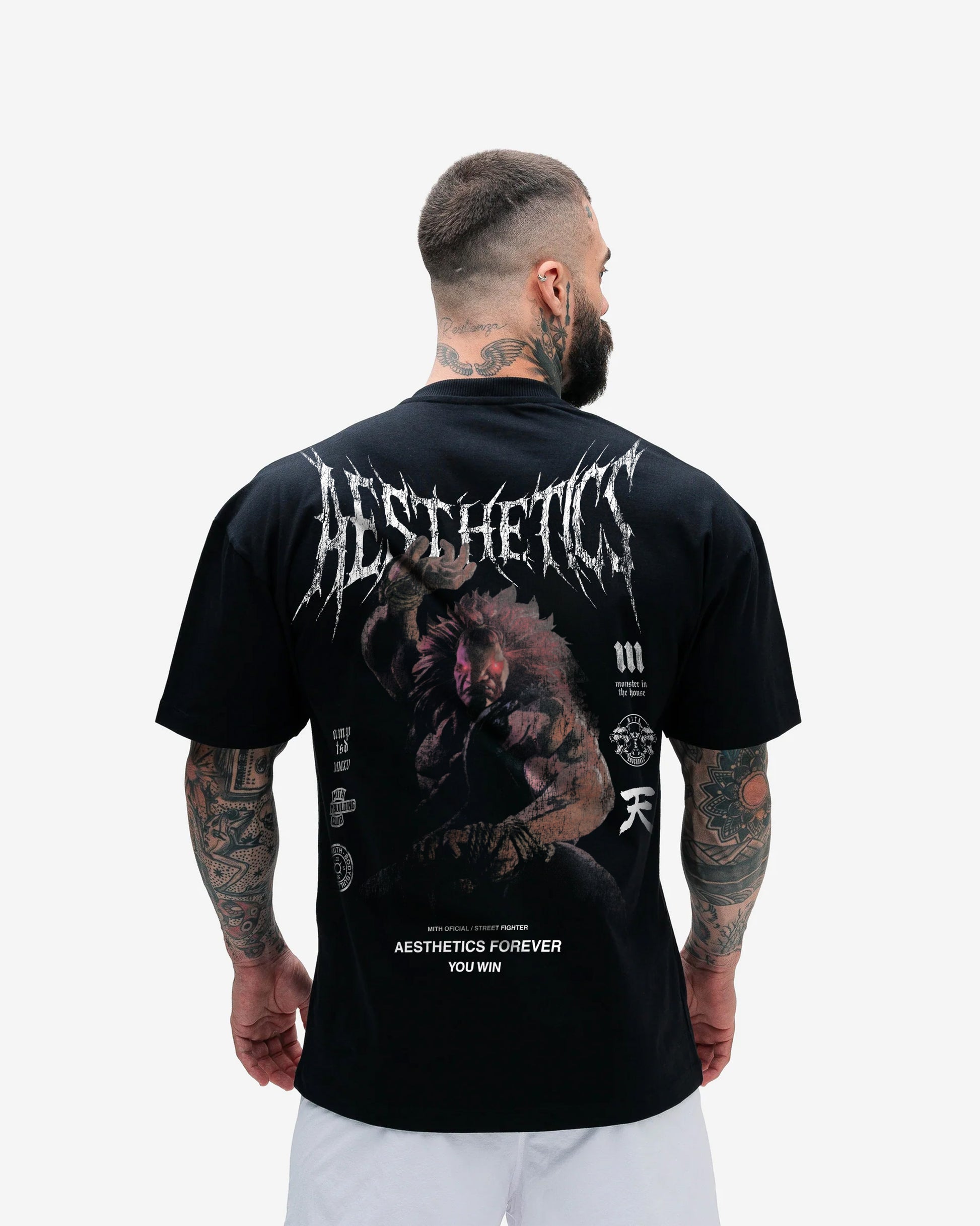 Camiseta Oversized Treino Preta Mith x Street Fighter Akuma