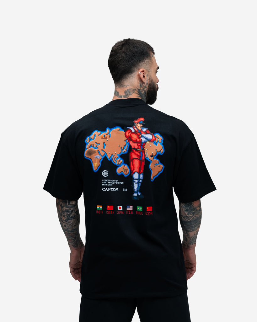 Camiseta Oversized Street Fighter Mr. Bison Map Preto