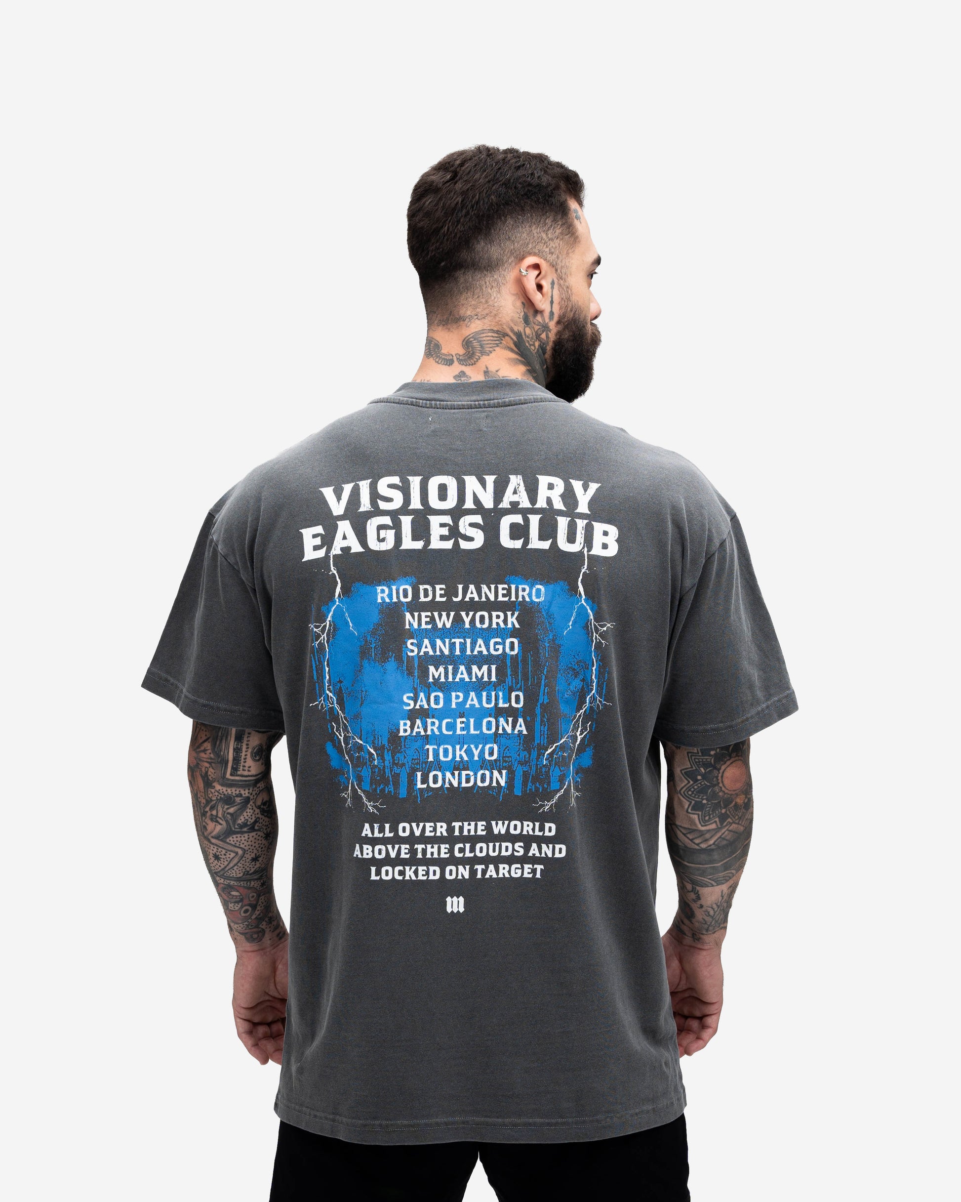 Camiseta Oversized Estonada Mith Visionary Eagle Preto