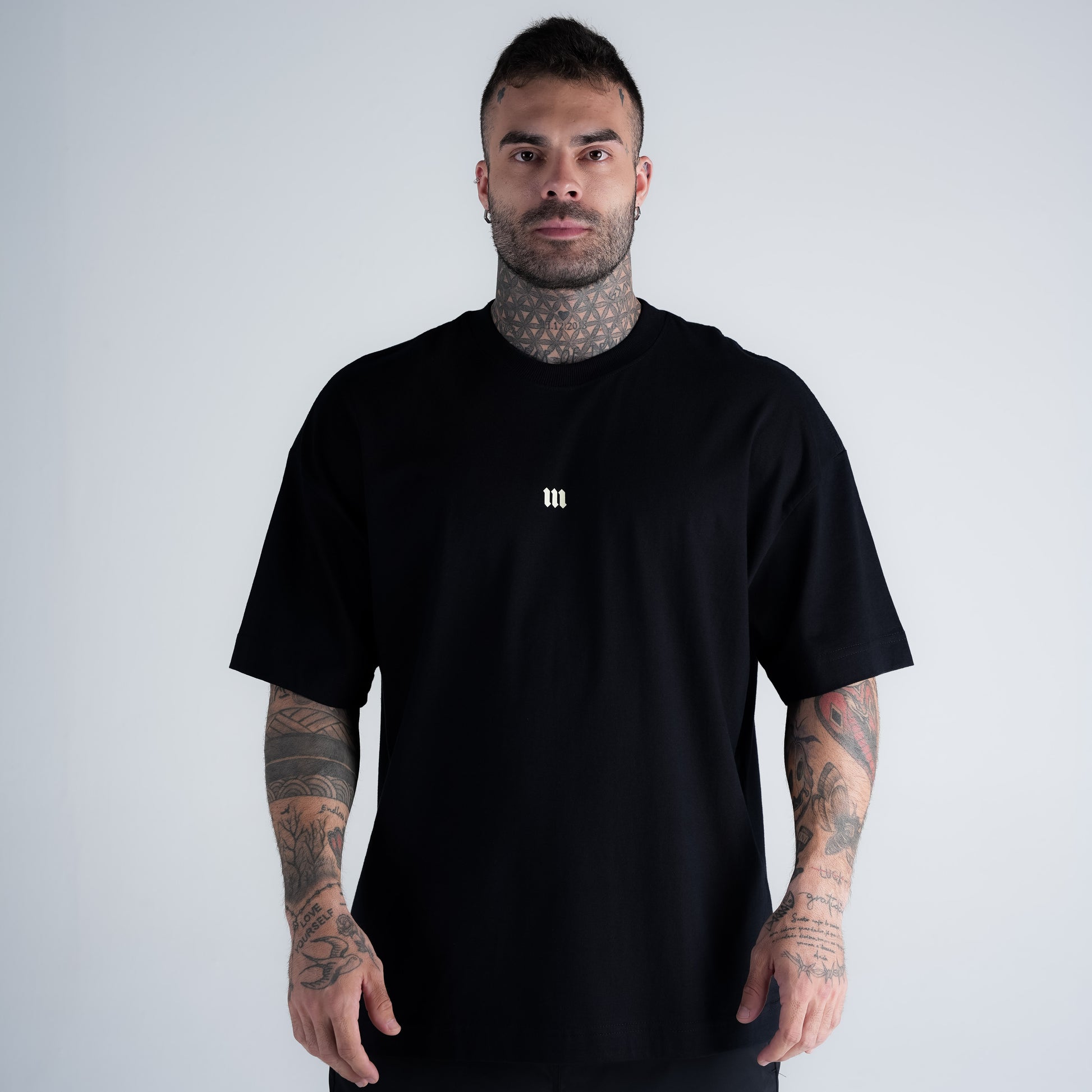 Camiseta Oversized Comam Frutas Trabalhe Ate Parecer Mentira